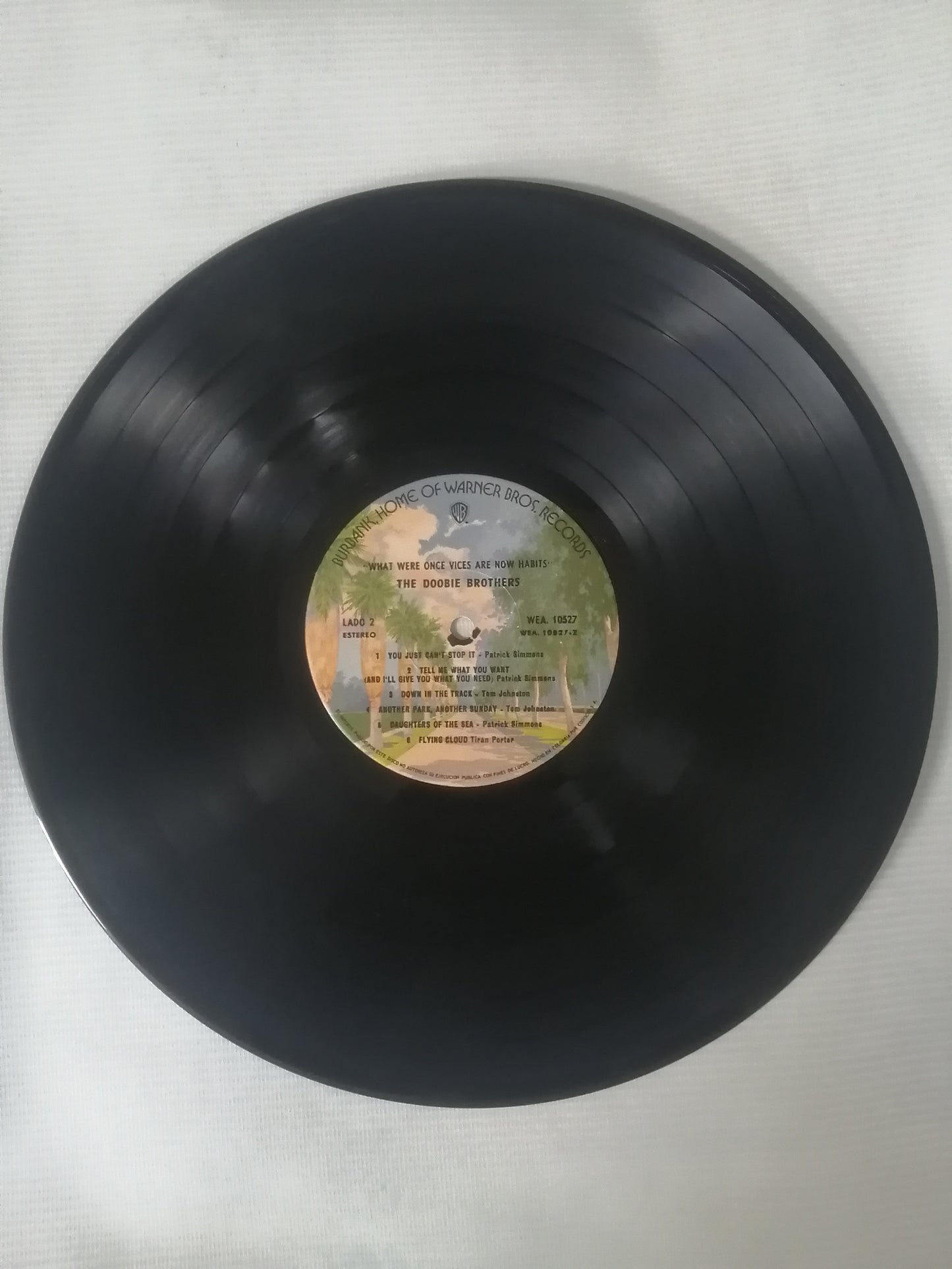 LP THE DOBBIE BROTHERS - WHAT WERE ONCE VICES ARE NOW HABITS