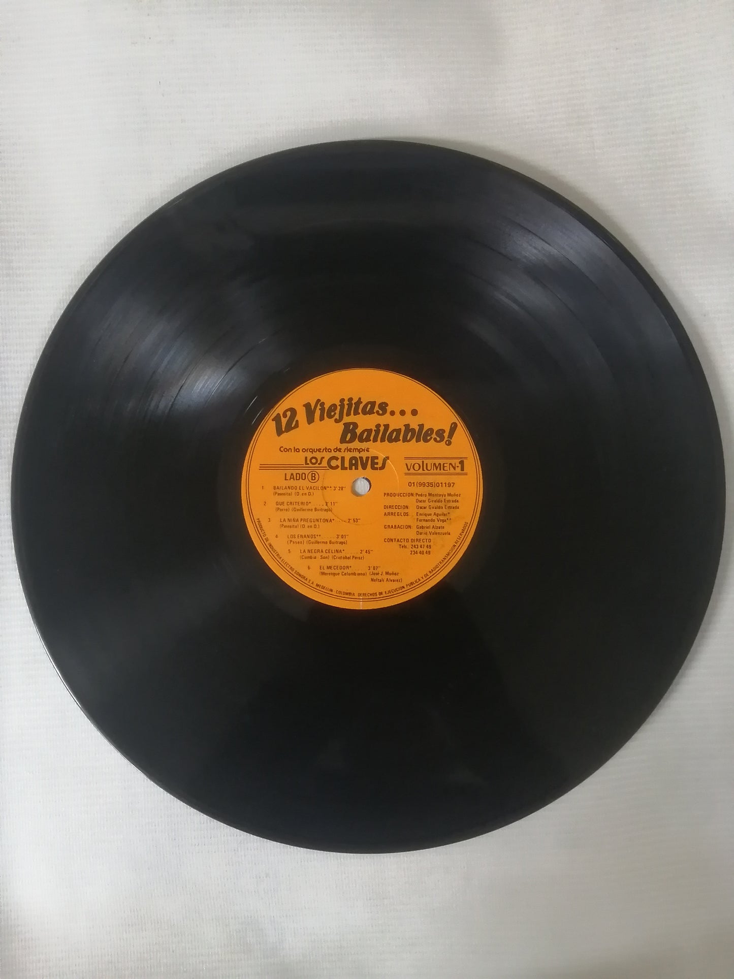 LP LOS CLAVES - 12 VIEJITAS...BAILABLES! VOL. 1
