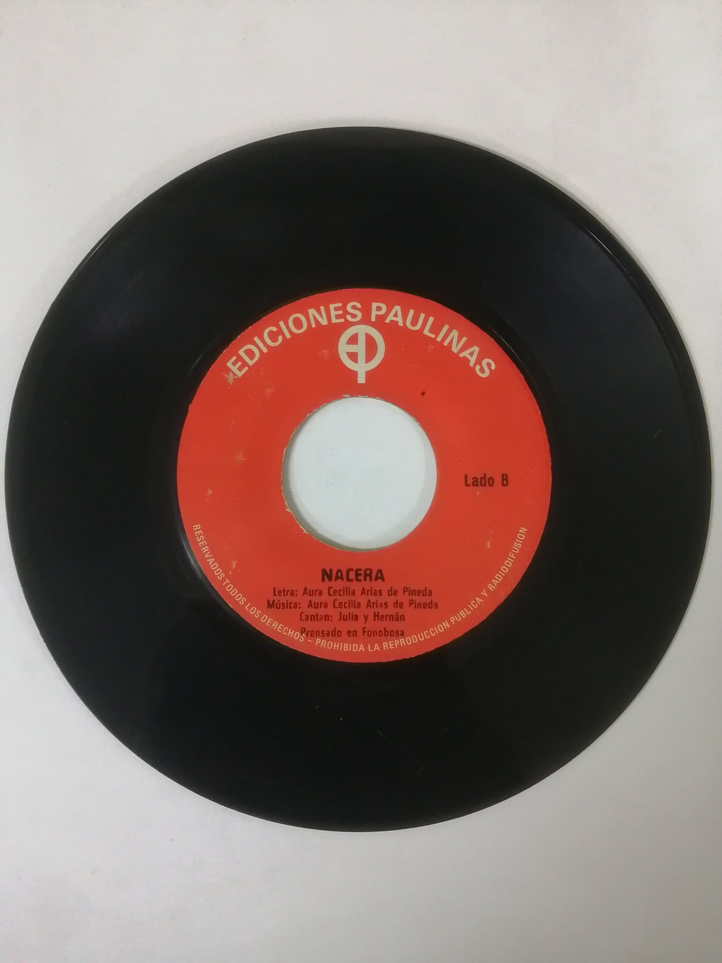 VINILO JULIA Y HERNAN - A RECORDAR QUIERO IR / NACERÁ