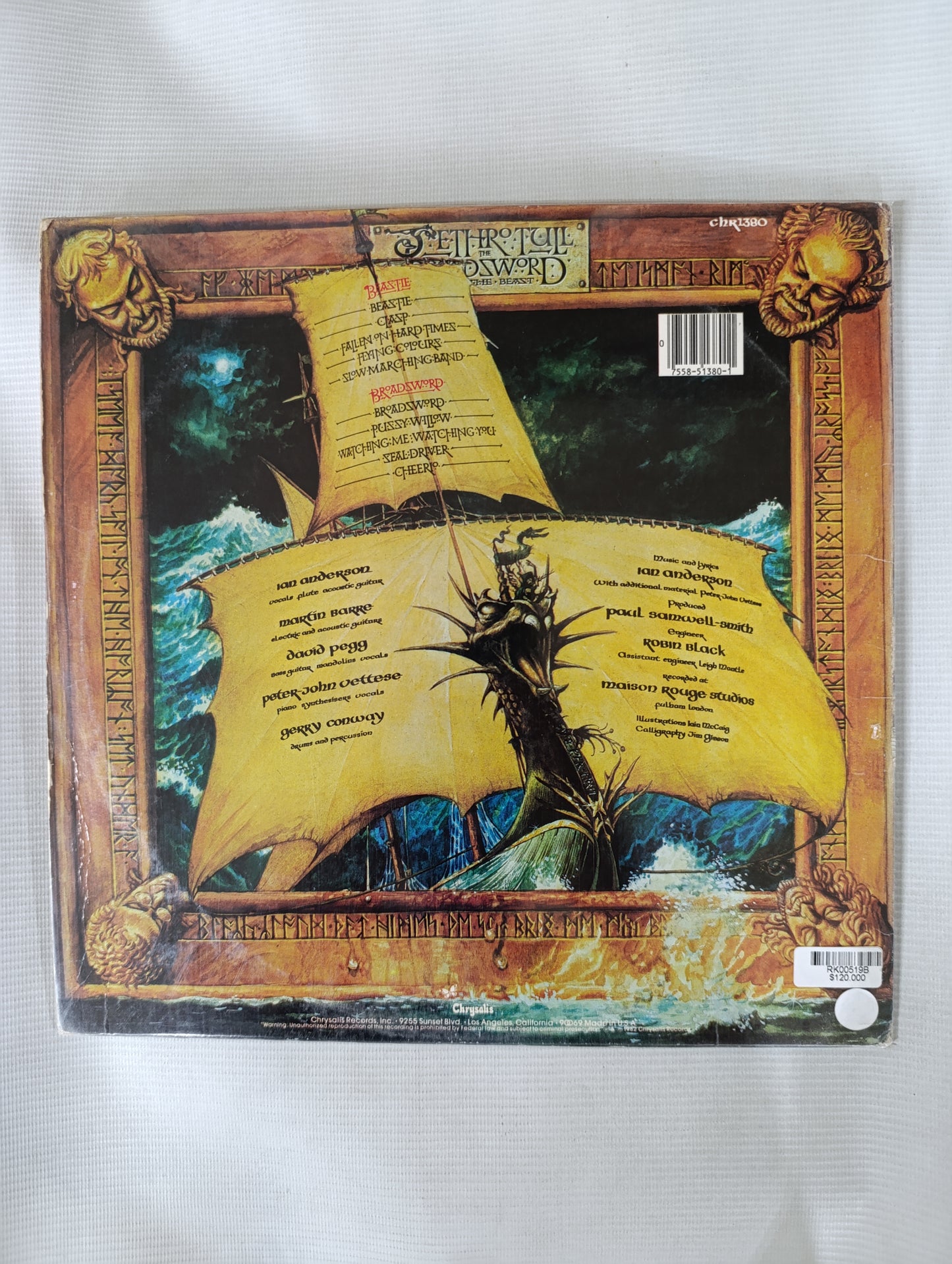 LP JETHRO TULL - THE BROADSWORD AND THE BEAST