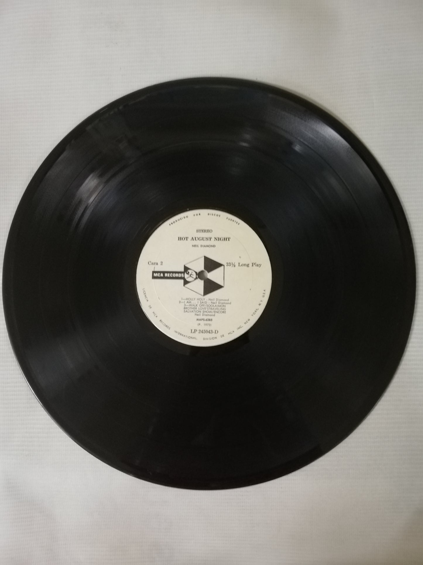 LP NEIL DIAMOND - HOT AUGUST NIGHT