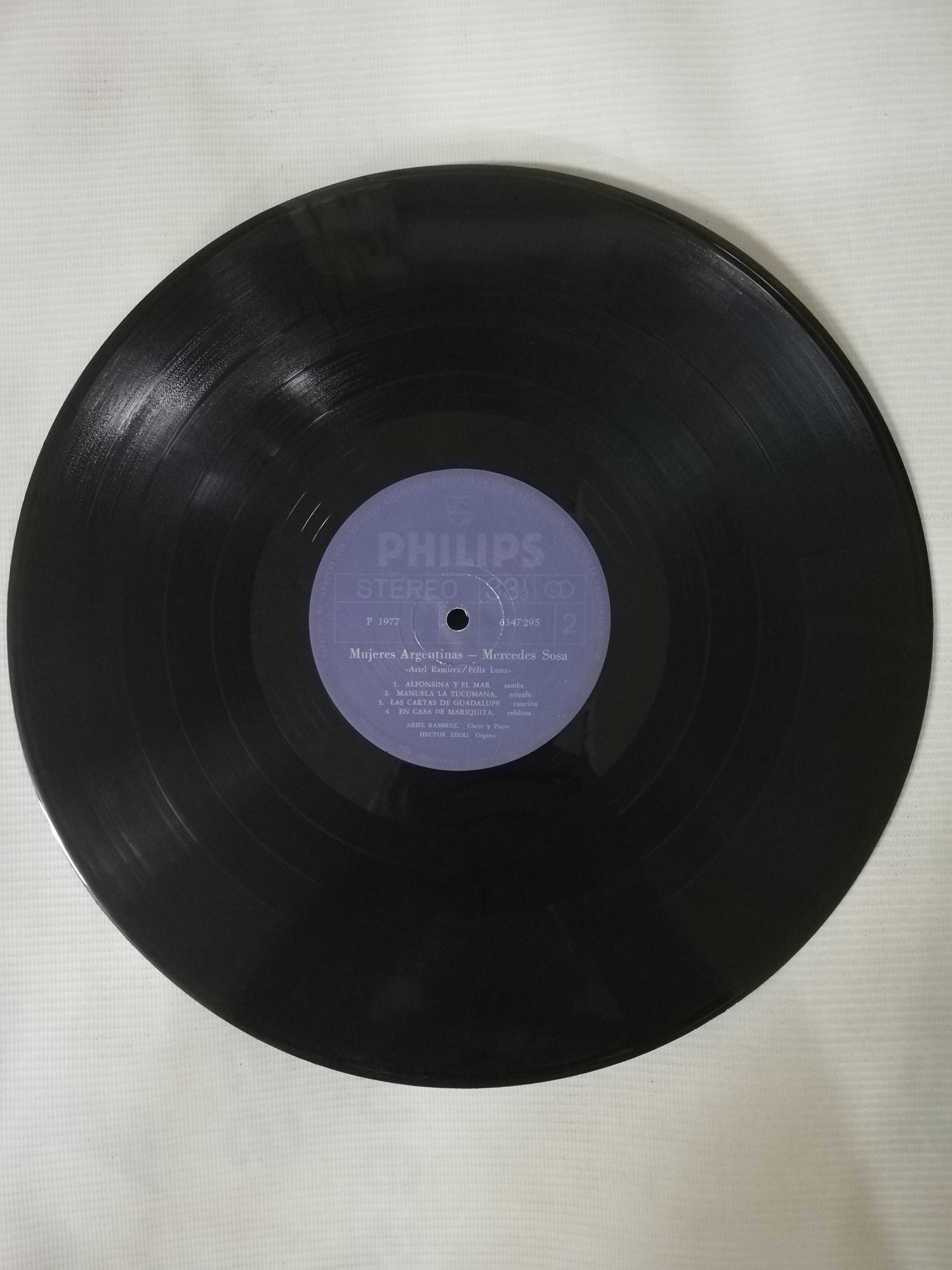 LP MERCEDES SOSA CON ARIEL RAMIREZ ( CLAVE Y PIANO ) Y HECTOR ZEOLI ( ORGANO ) -MUJERES ARGENTINAS