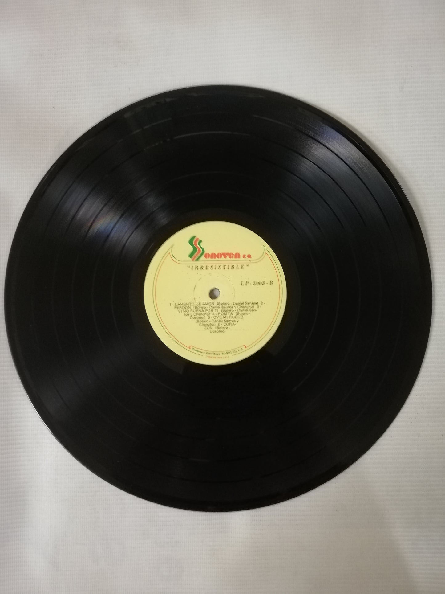 LP PEDRO FLORES SU CUARTETO Y SU ORQUESTA - CANTA: DANIEL SANTOS - IRRESISTIBLE