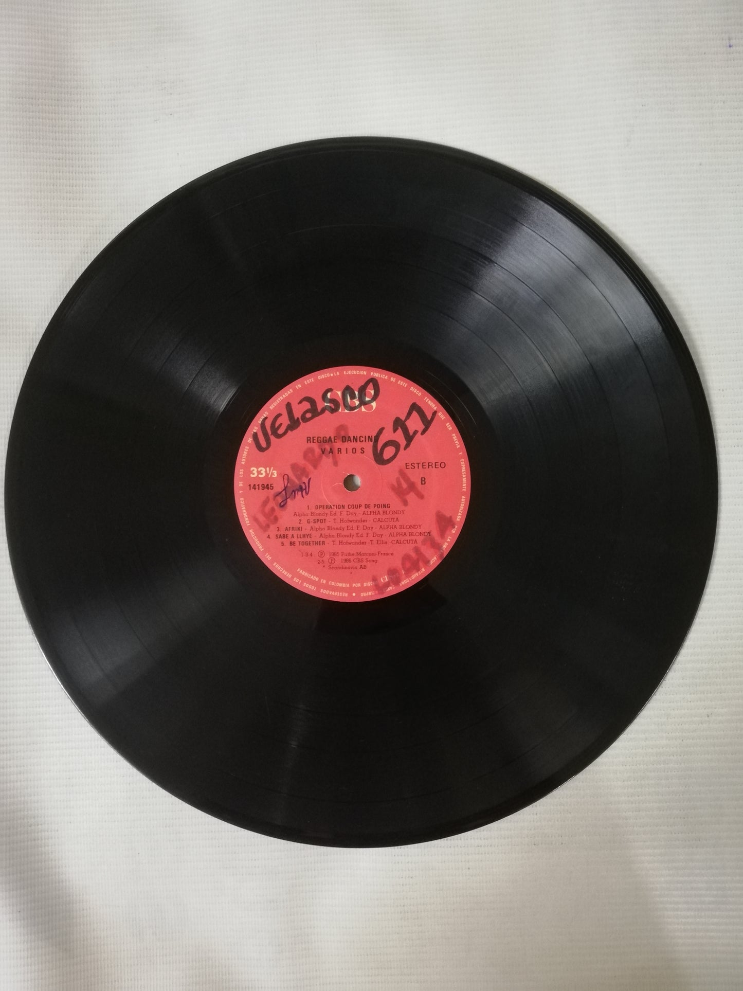 REGGAE DANCING - REGGAE COMPILATION