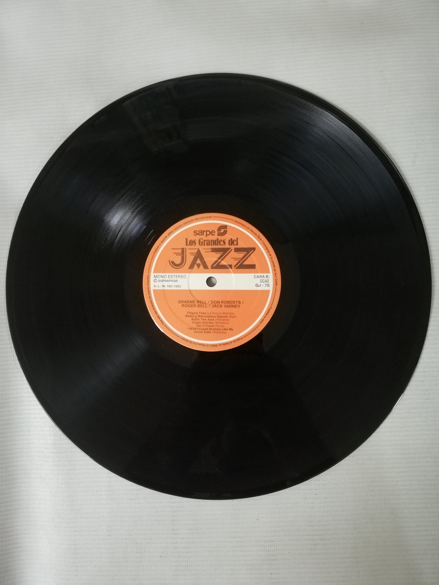 LP GRAEME BELL / DON ROBERTS / JACK WARNEY / ROGER BELL - LOS GRANDES DEL JAZZ VOL. 76