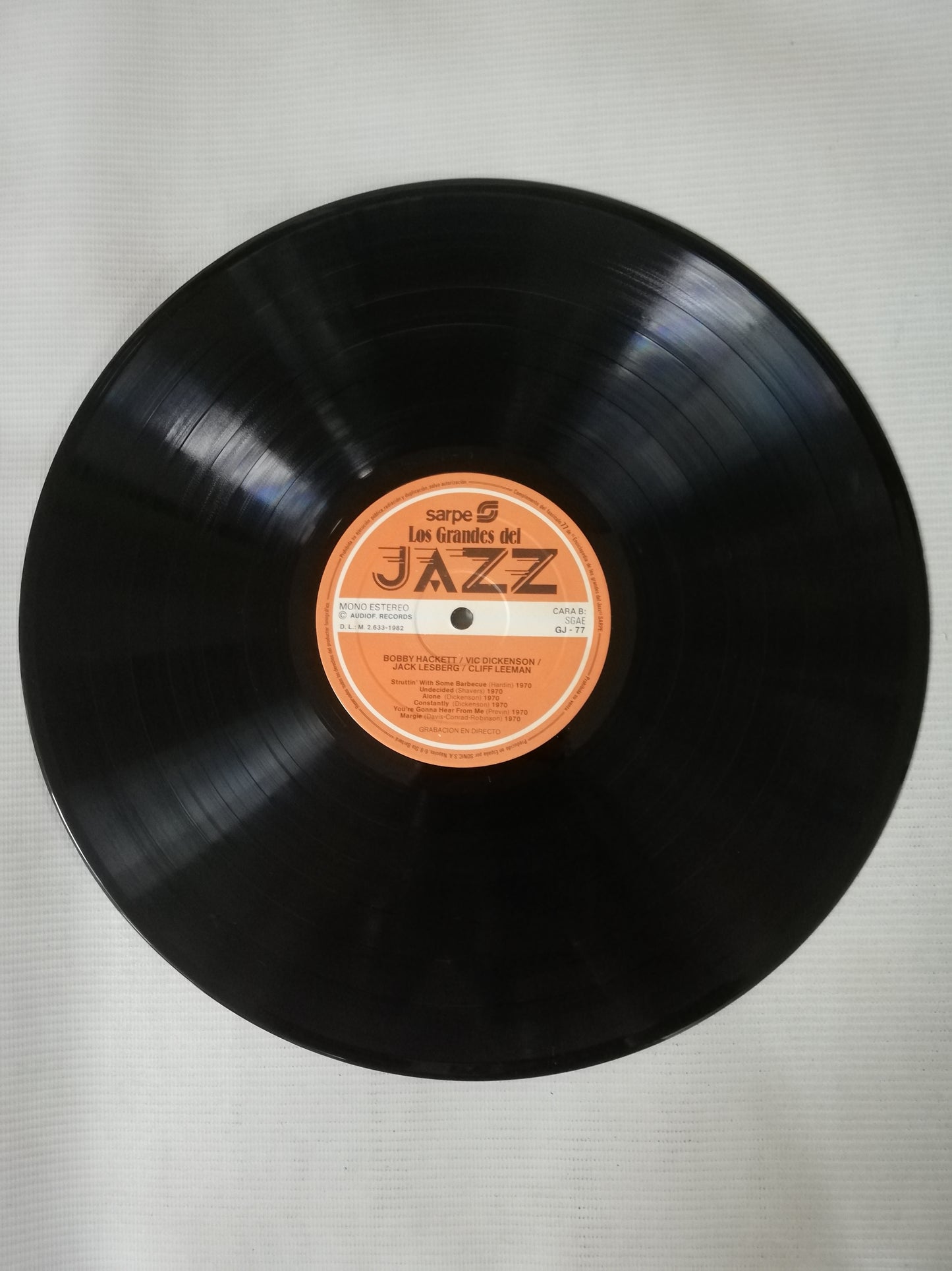 LP BOBBY HACKETT / VIC DICKENSON / JACK LESBERG / CLIFF LEEMAN - LOS GRANDES DEL JAZZ VOL. 77