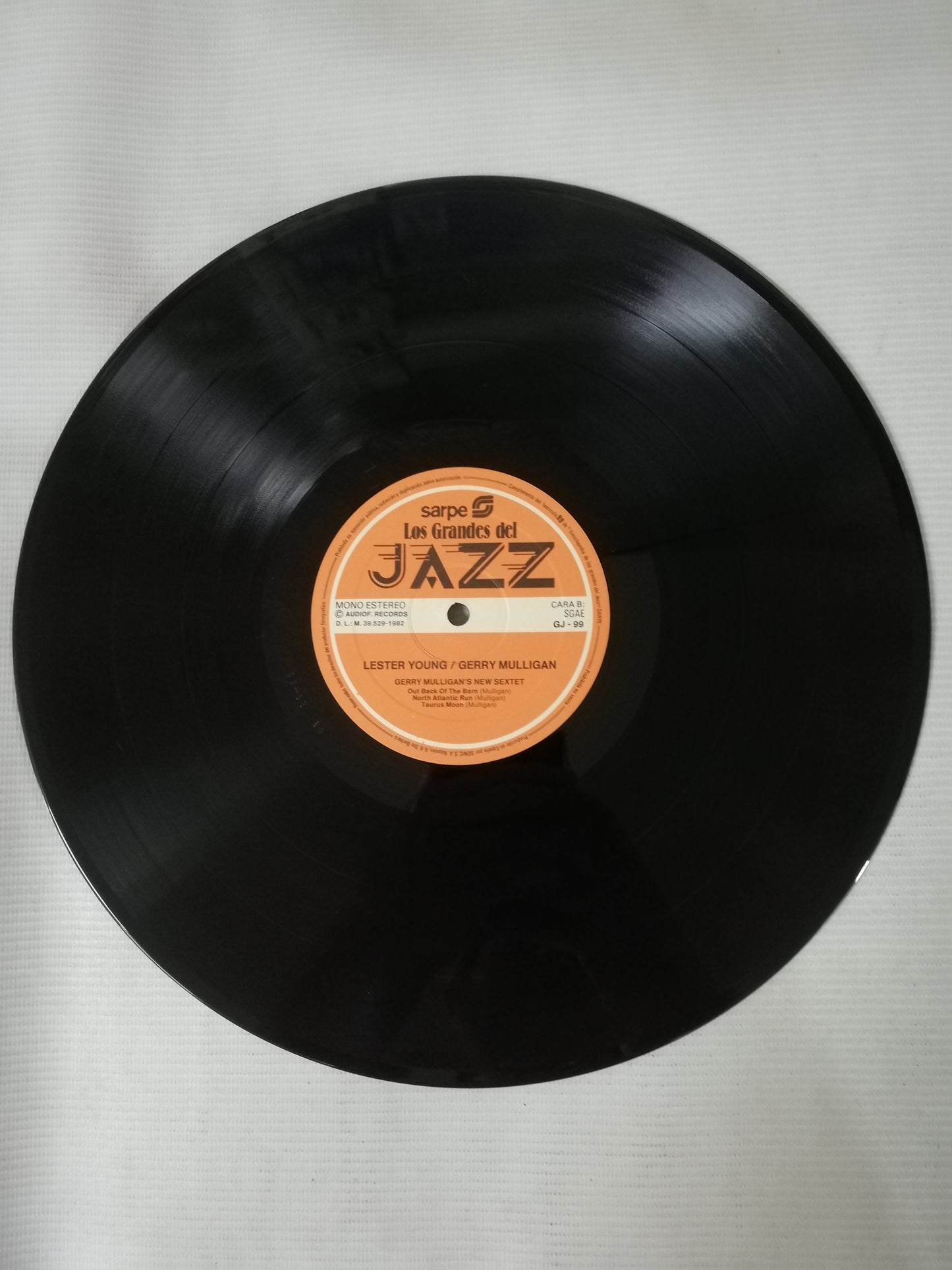 LP LESTER YOUNG / GERRY MULLIGAN - LOS GRANDES DEL JAZZ VOL. 99