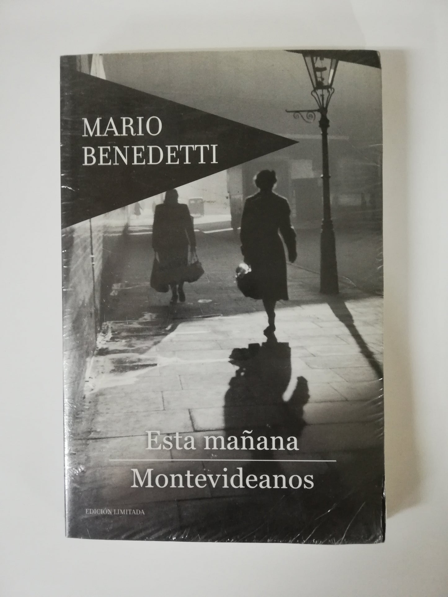 ESTA MAÑANA / MONTEVIDEANOS - MARIO BENDETTI