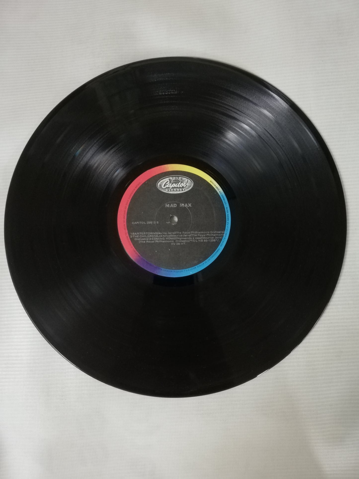 LP MAD MAX BEYOND THUNDERDOME - ORIGINAL MOTION PICTURE SOUNDTRACK