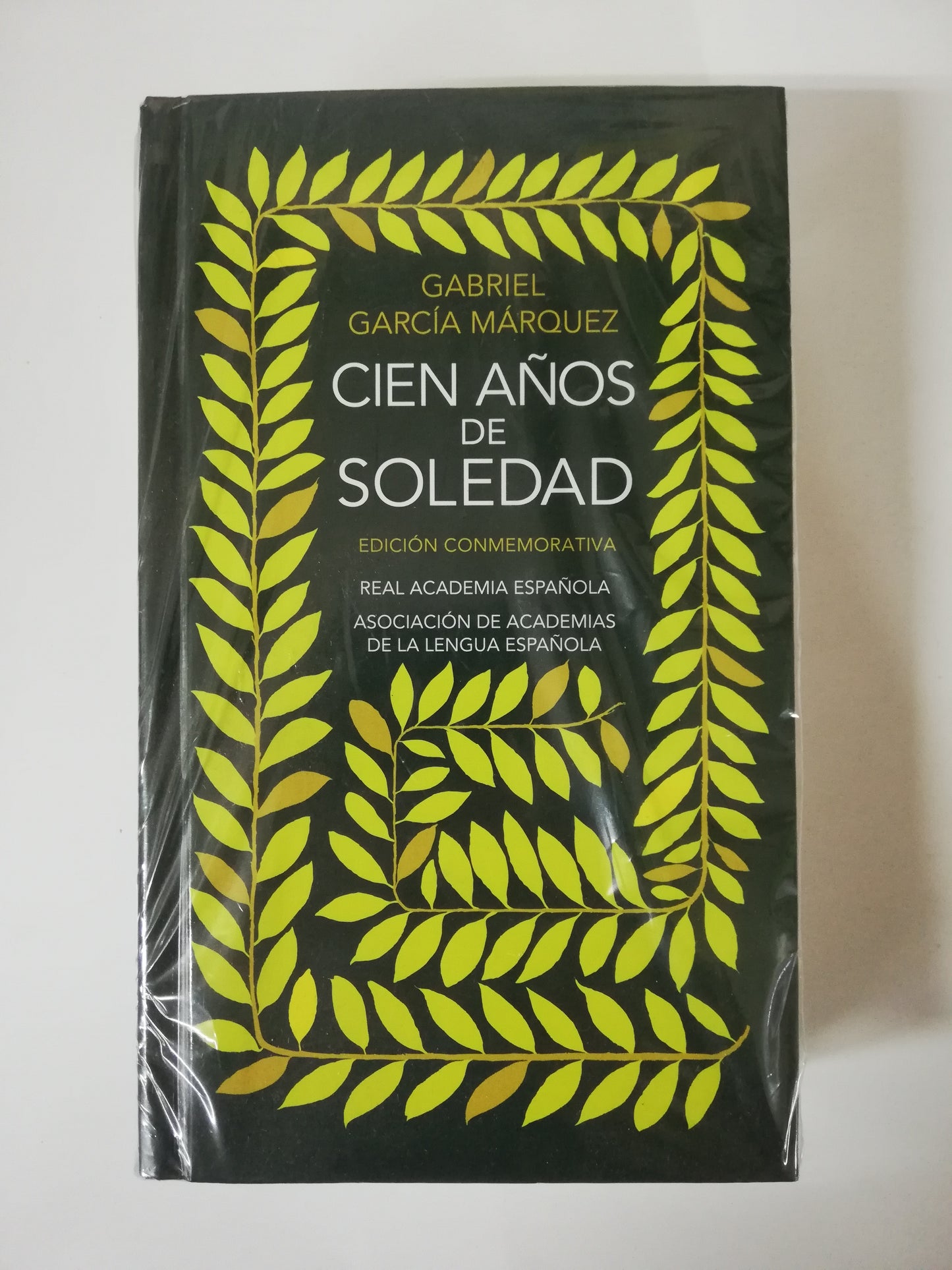 CIEN AÑOS DE SOLEDAD EDICIÓN CONMEMORATIVA - GABRIEL GRACIA MARQUEZ