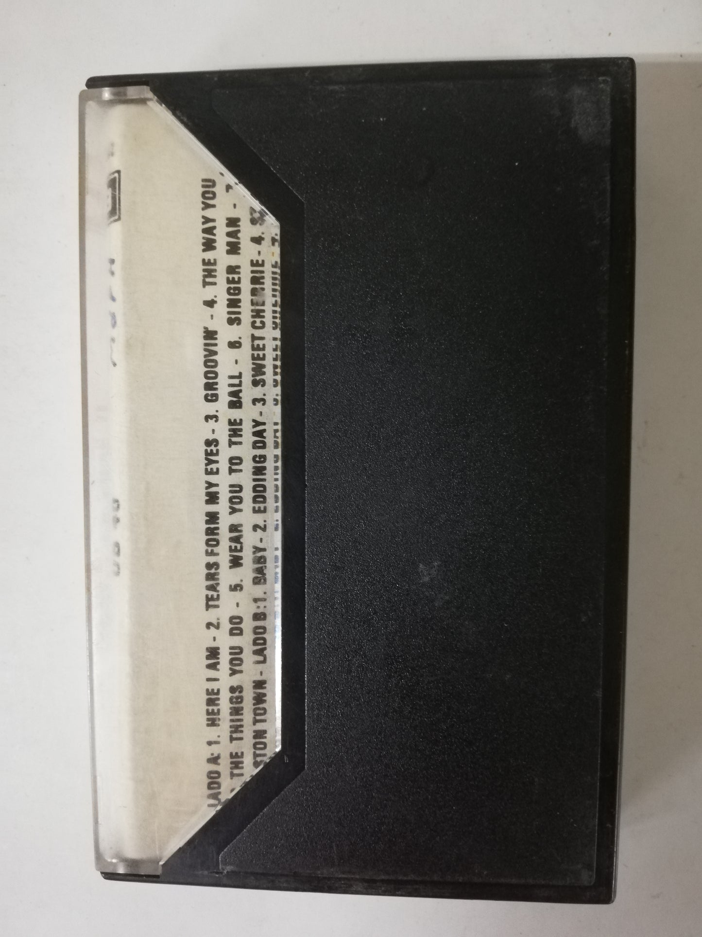 CASSETTE UB40 - LABOUR OF LOVE II