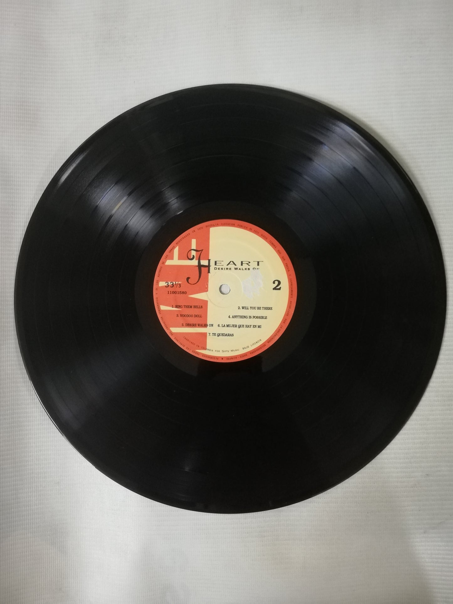 LP HEART - DESIRE WALKS ON