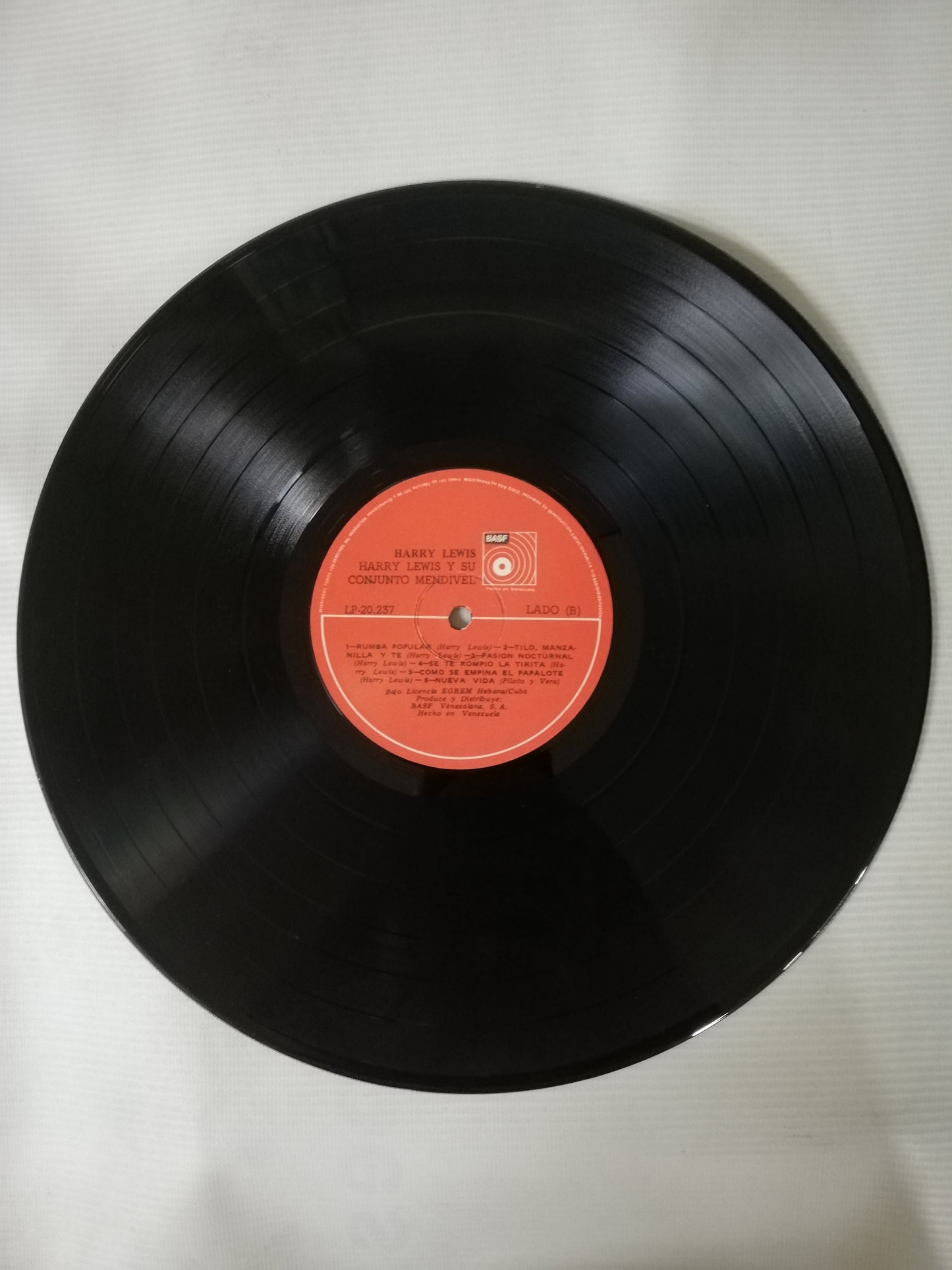 LP HARRY LEWIS Y SU CONJUNTO MENDIVEL - HARRY LEWIS Y SU CONJUNTO MENDIVEL