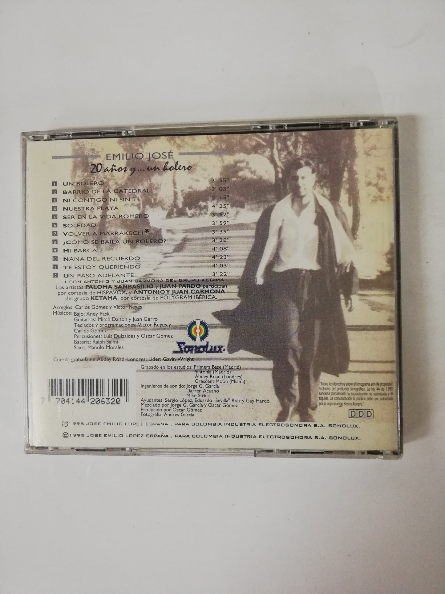 CD EMILIO JOSÉ - 20 AÑOS Y...UN BOLERO