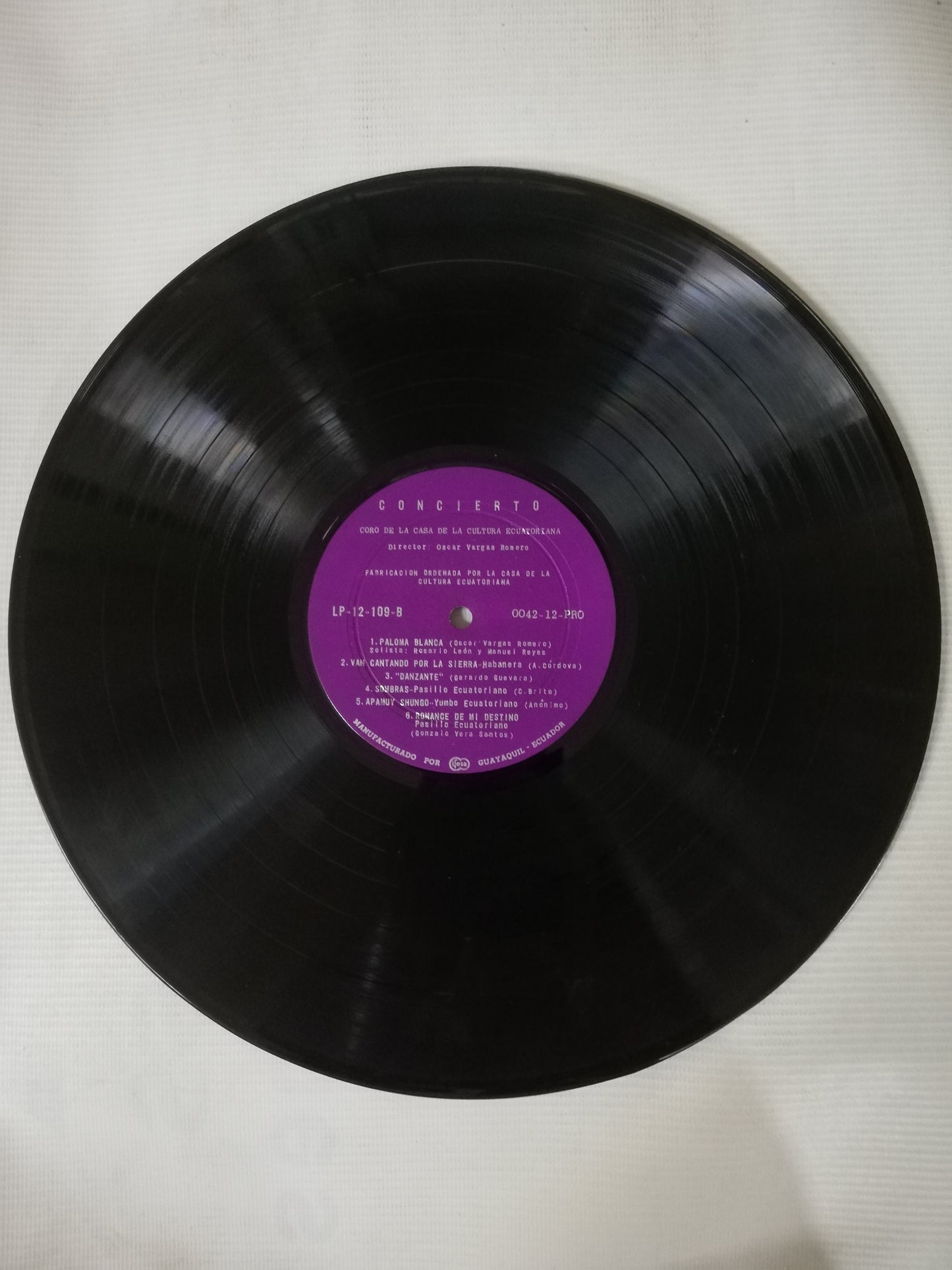 LP CORO CASA DE LA CULTURA ECUATORIANA - CONCIERTO