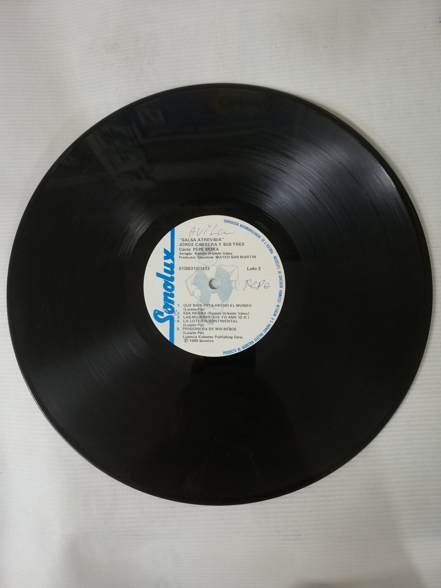 LP JORGE CABRERA Y SU TRES - SALSA ATREVIDA - CANTA: PEPE MORA
