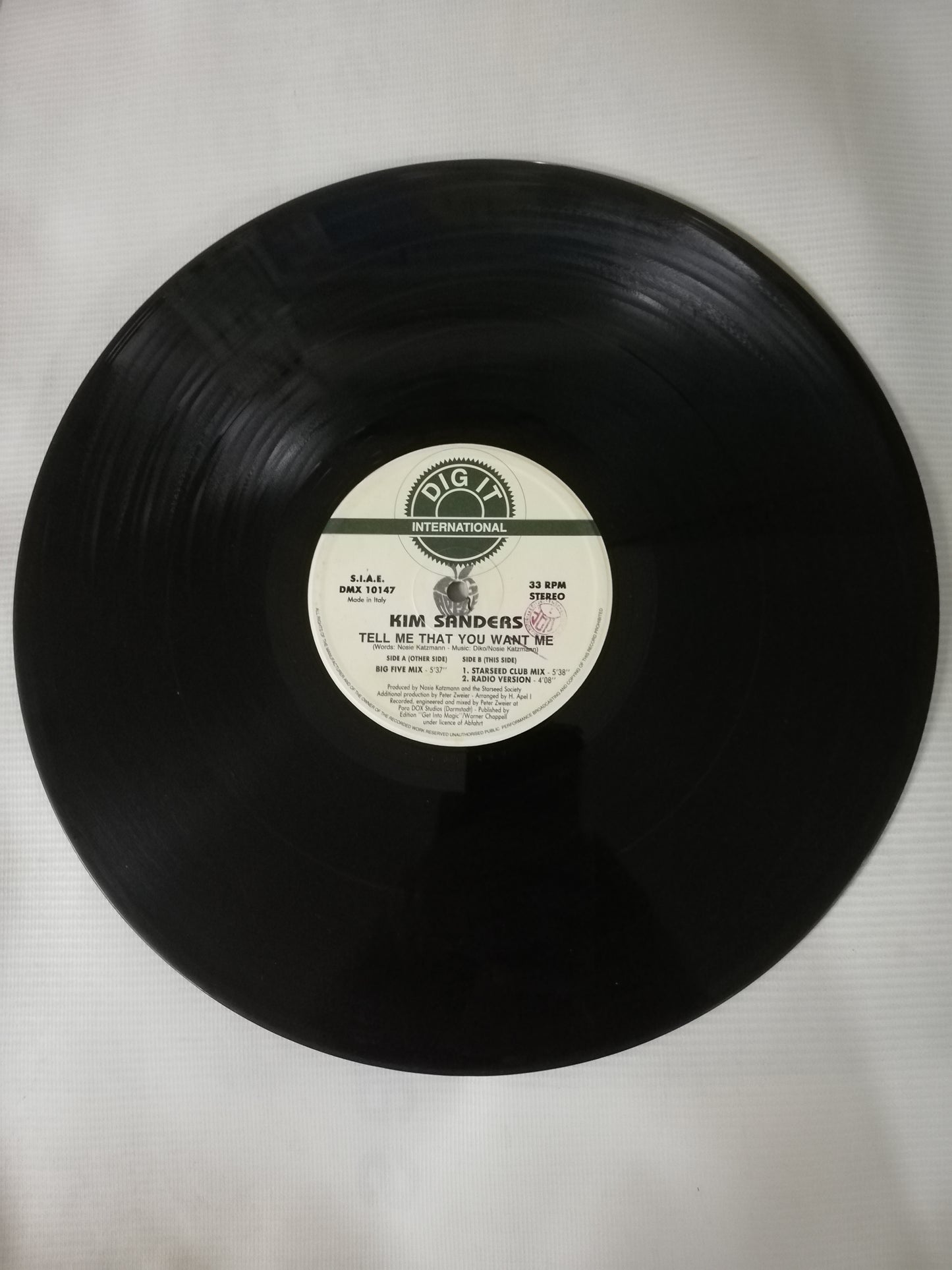 LP KIM SANDERS - TELL ME THAT YOU WANT ME