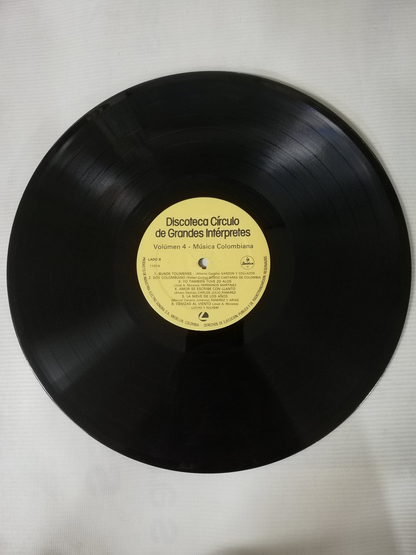 LP MÚSICA COLOMBIANA - DISCOTECA CIRCULO DE GRANDES INTÉRPRETES VOL. 4