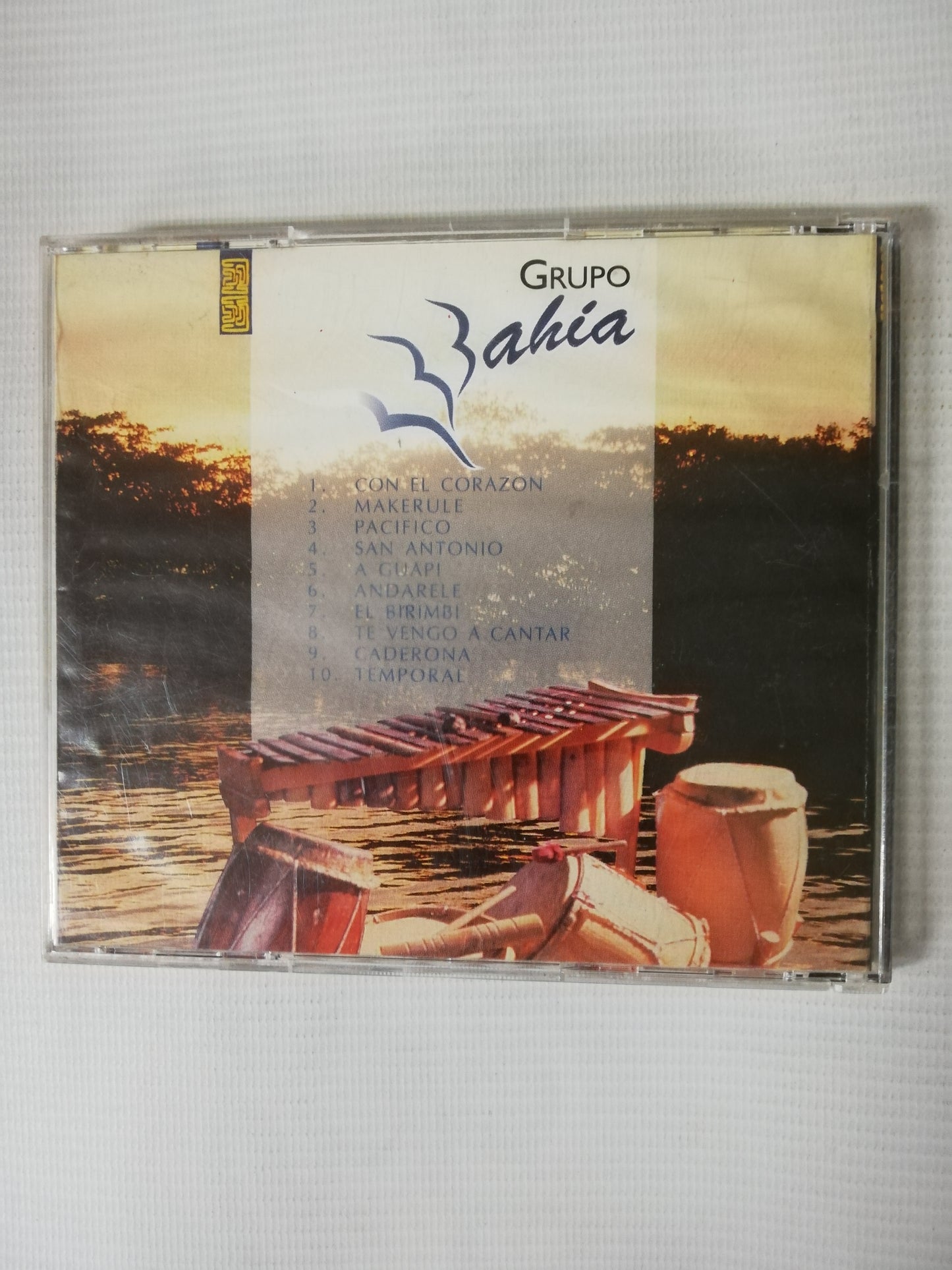 CD GRUPO BAHIA - CON EL CORAZÓN...CERCA DE LAS RAICES