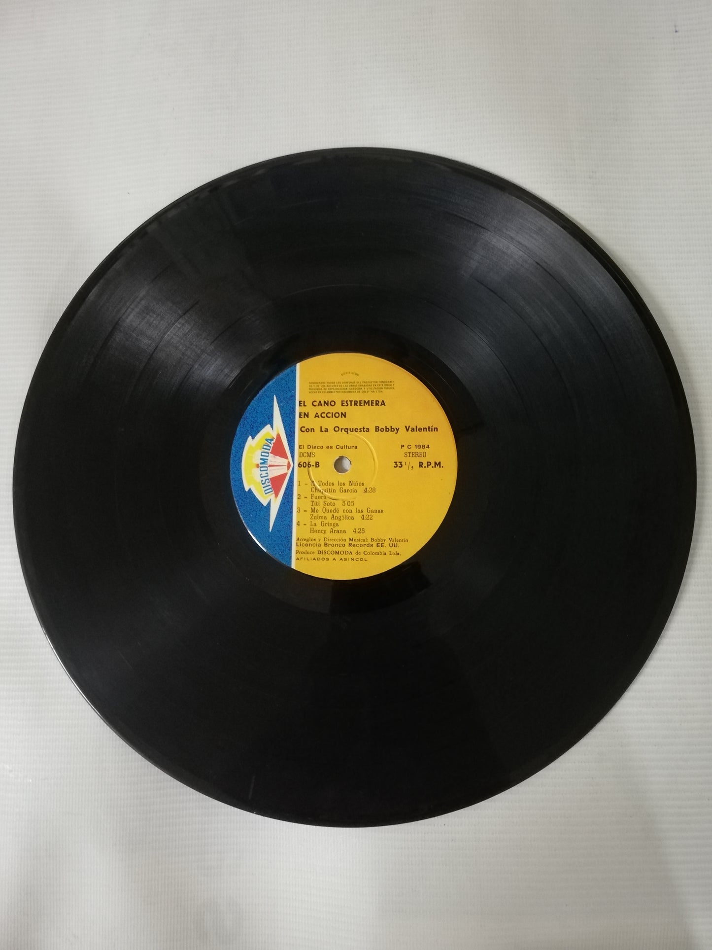 LP CANO ESTREMERA CON LA ORQUESTA DE BOBBY VALENTIN - EN ACCIÓN