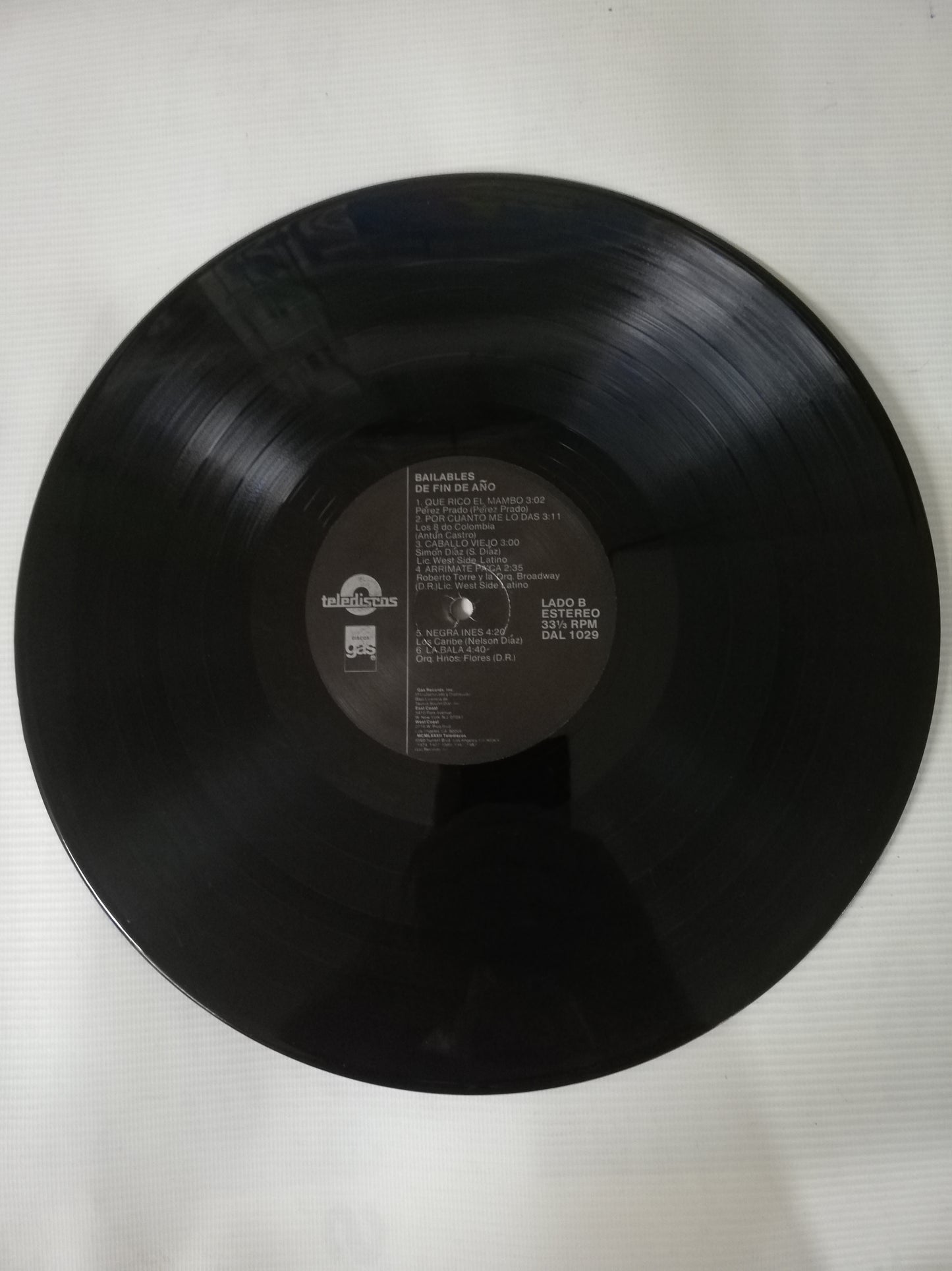 LP BAILABLES DE FIN DE AÑO - VARIOS INTÉRPRETES