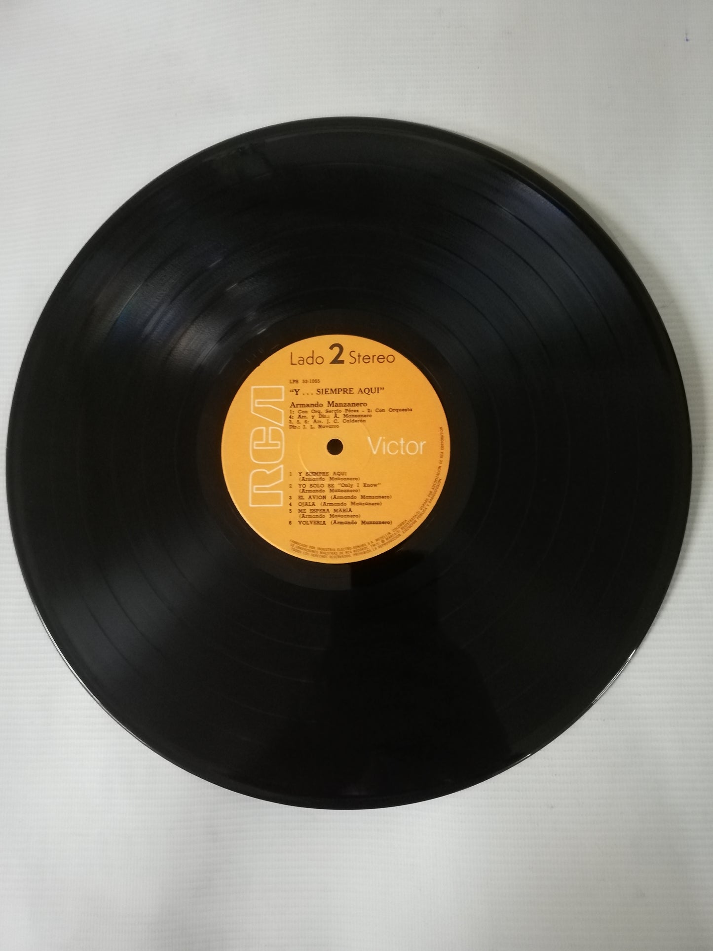LP ARMANDO MANZANERO - Y...SIEMPRE AQUI