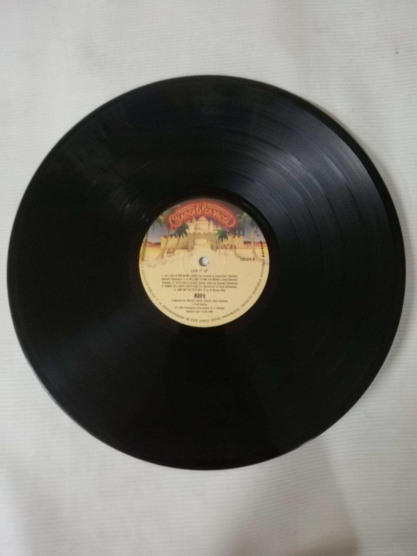 LP KISS - LICK IT UP