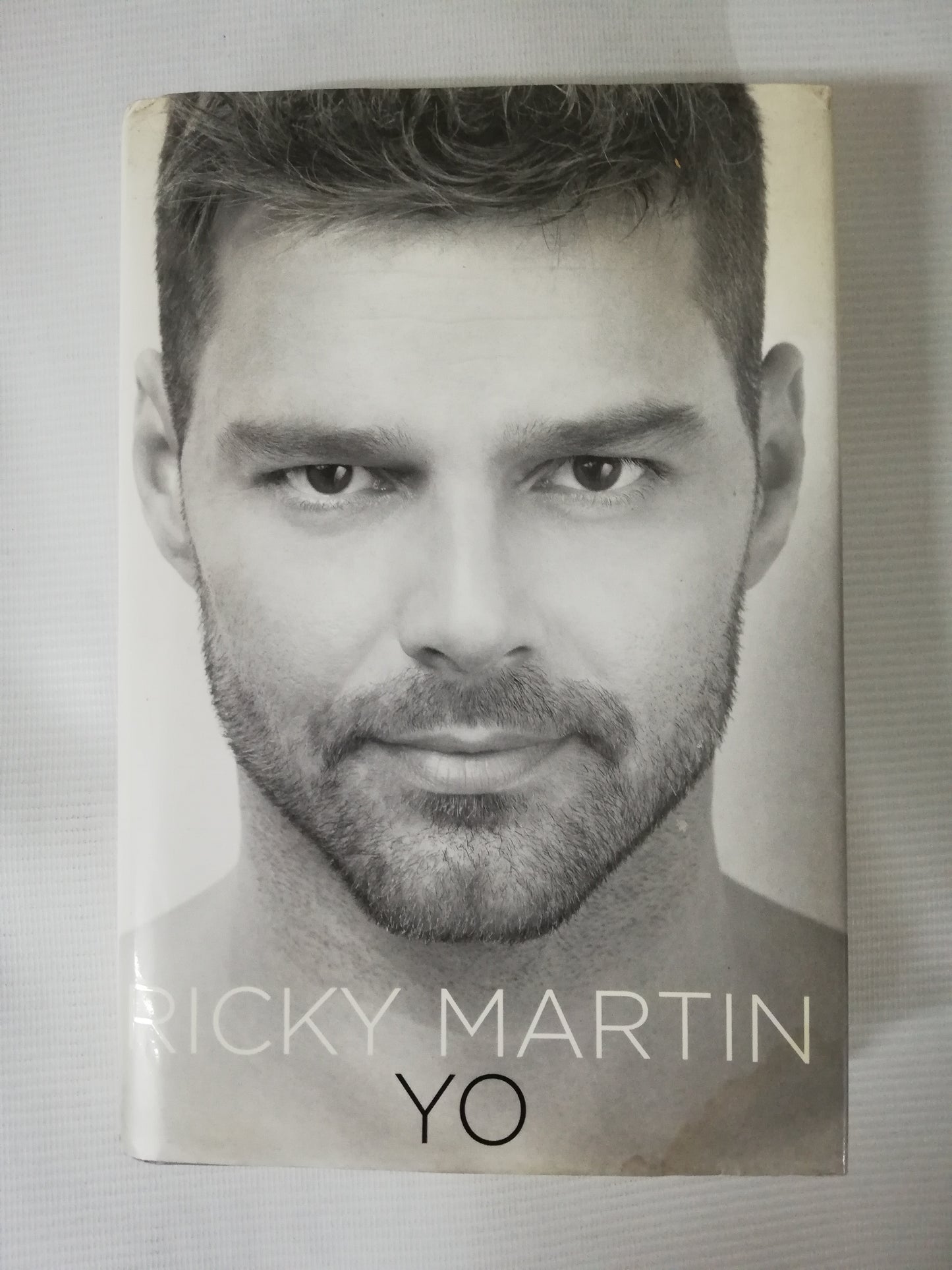RICKY MARTIN - YO