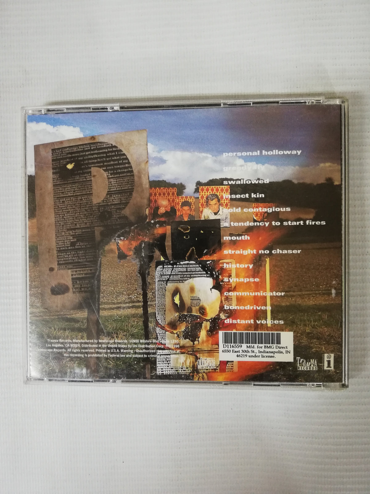 CD BUSH - RAZORBLADE SUITCASE
