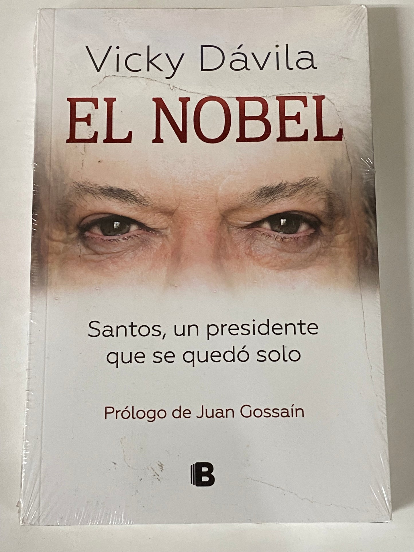EL NOBEL- VICKY DAVILA