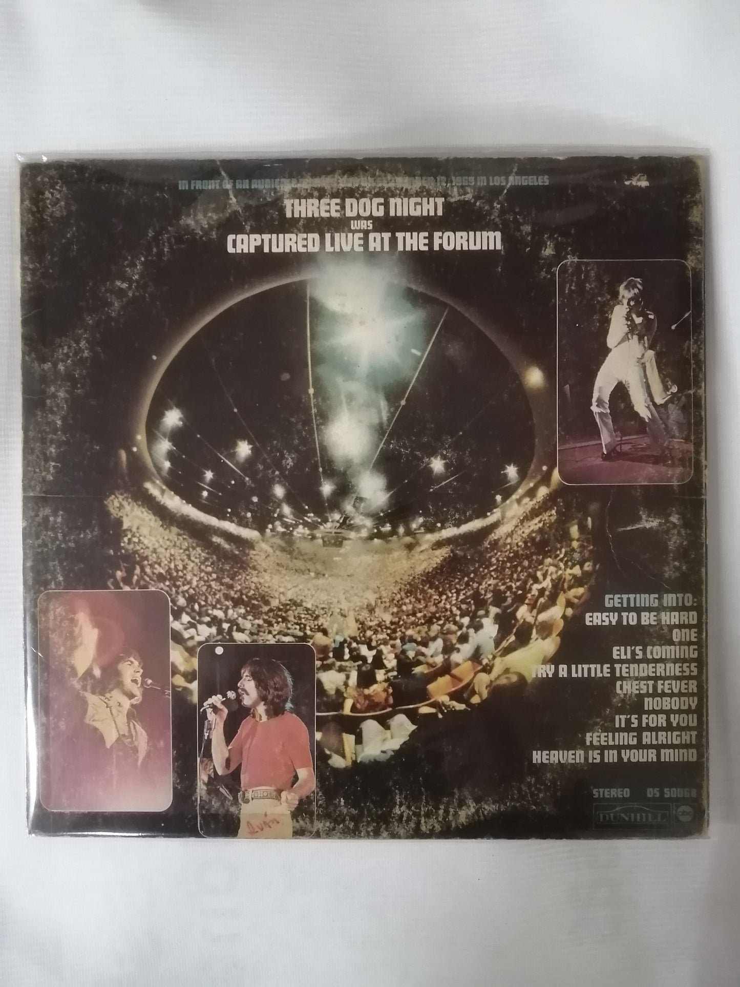 LP THREE DOG NIGHT - THREE DOG NIGHT WAS CAPTURED LIVE AT THE FORUM