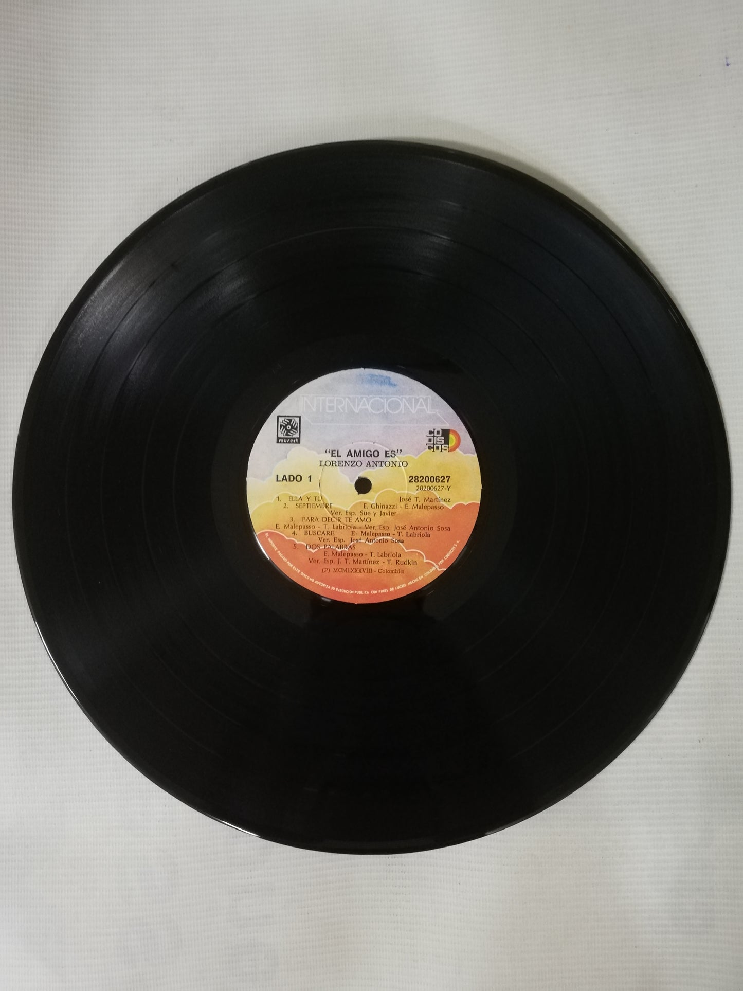 LP LORENZO ANTONIO - EL AMIGO ES