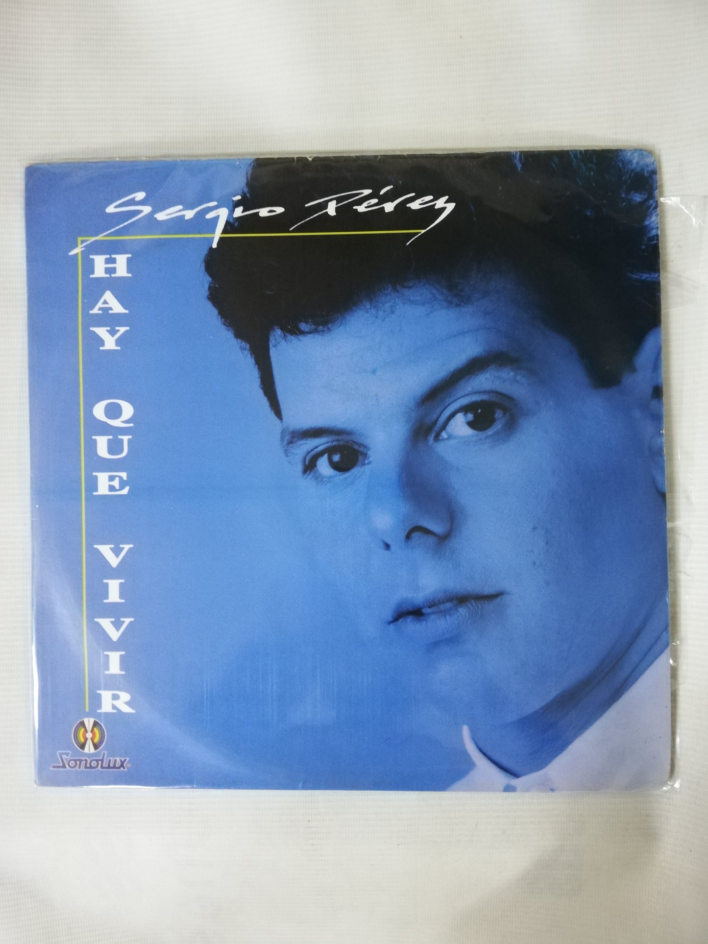 LP SERGIO PEREZ - HAY QUE VIVIR