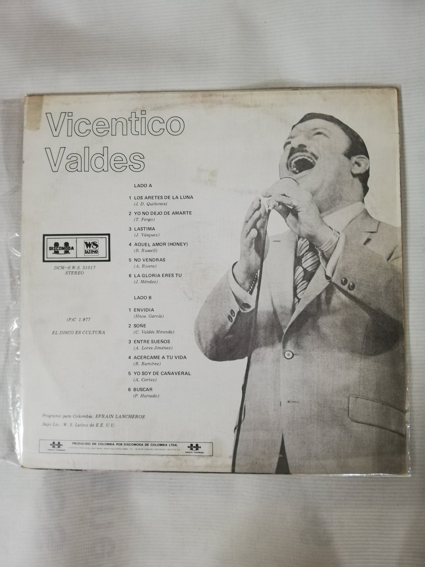 LP VICENTICO VALDES - CANTA AL AMOR