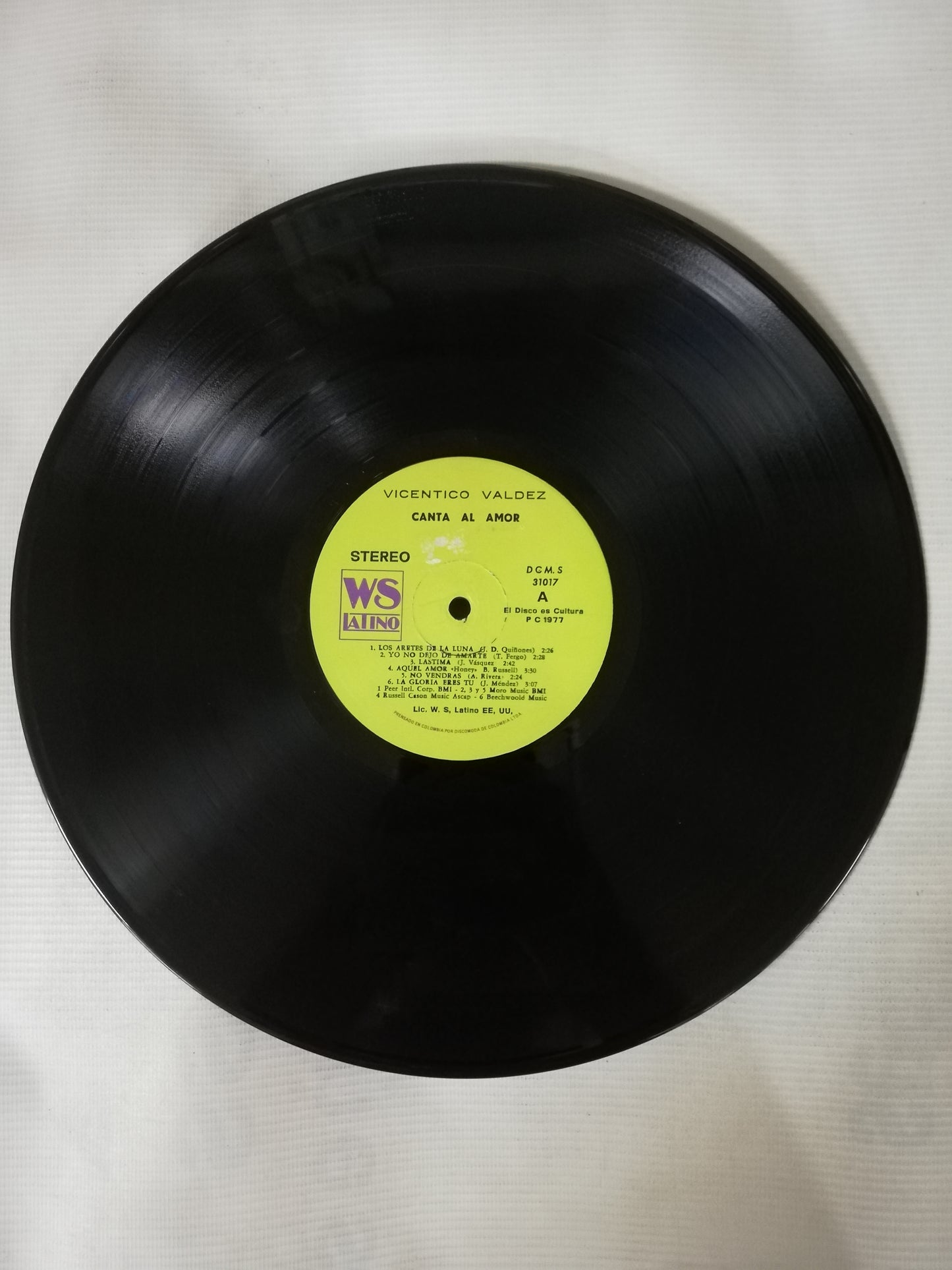 LP VICENTICO VALDES - CANTA AL AMOR