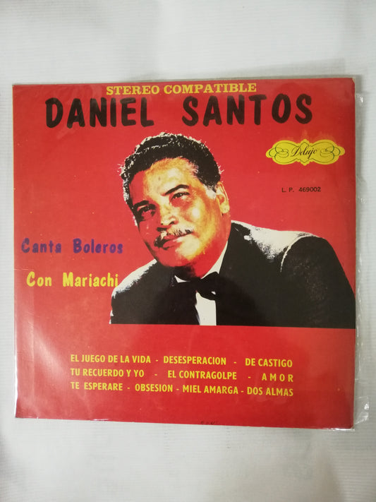 LP DANIEL SANTOS - CANTA BOLEROS CON MARIACHI