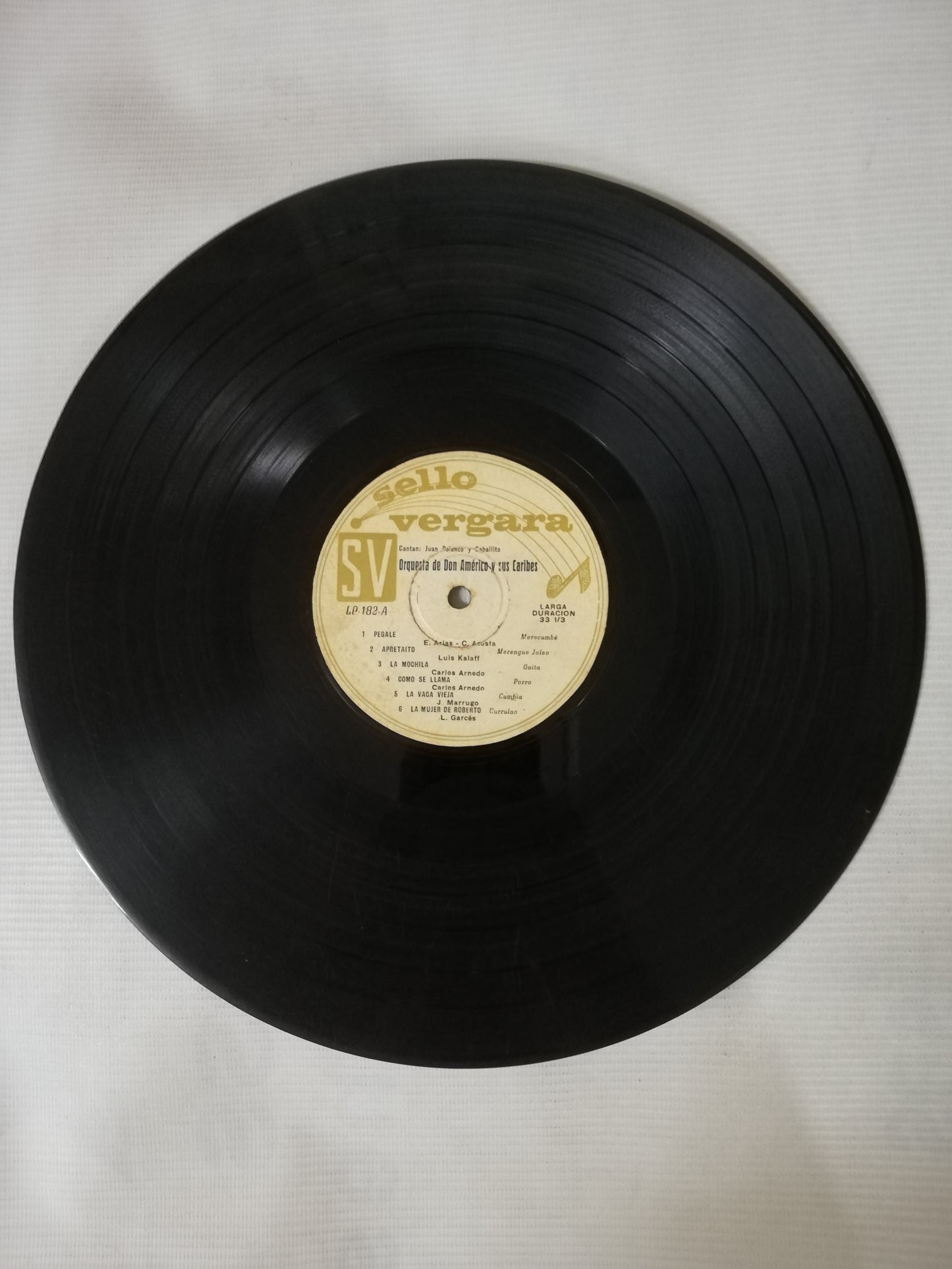 LP DON AMERICO Y SUS CARIBES - DE FIESTA...CON DON AMERICO Y SUS CARIBES