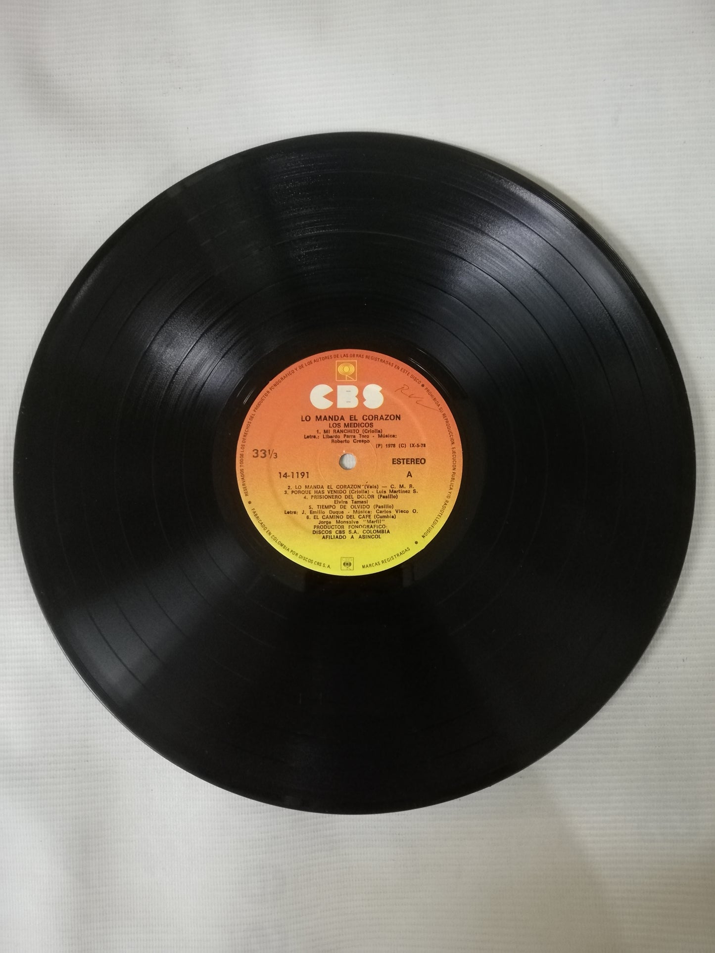 LP LOS MEDICOS - LO MANDA EL CORAZÓN