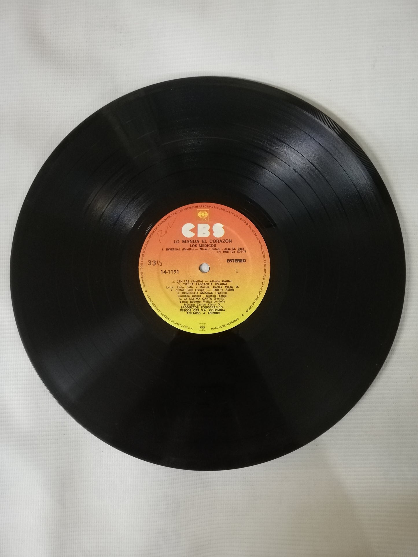 LP LOS MEDICOS - LO MANDA EL CORAZÓN
