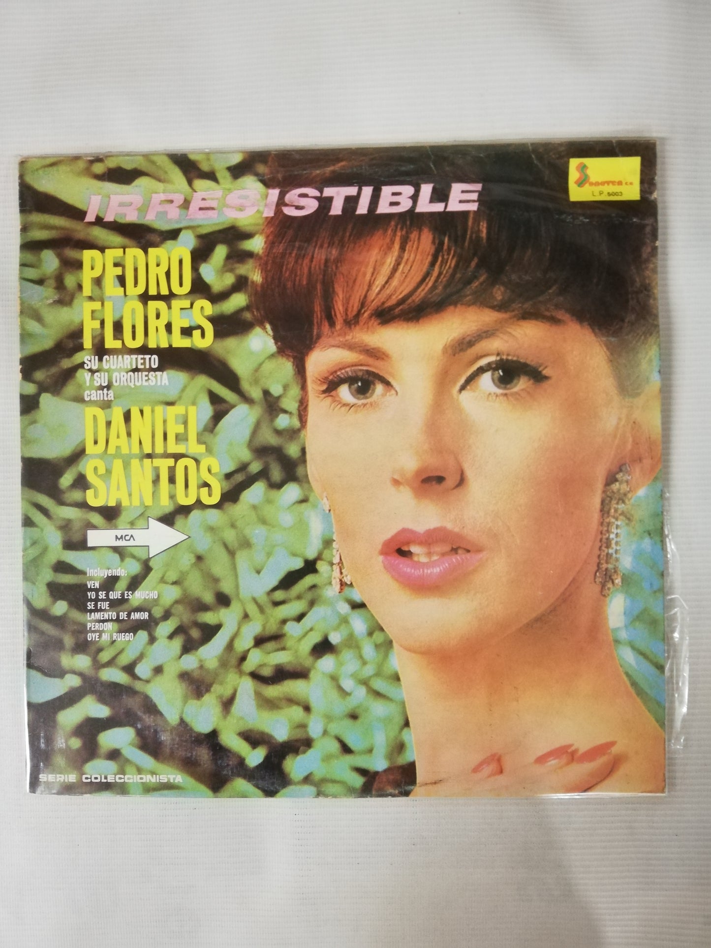 LP PEDRO FLORES SU CUARTETO Y SU ORQUESTA - CANTA: DANIEL SANTOS - IRRESISTIBLE