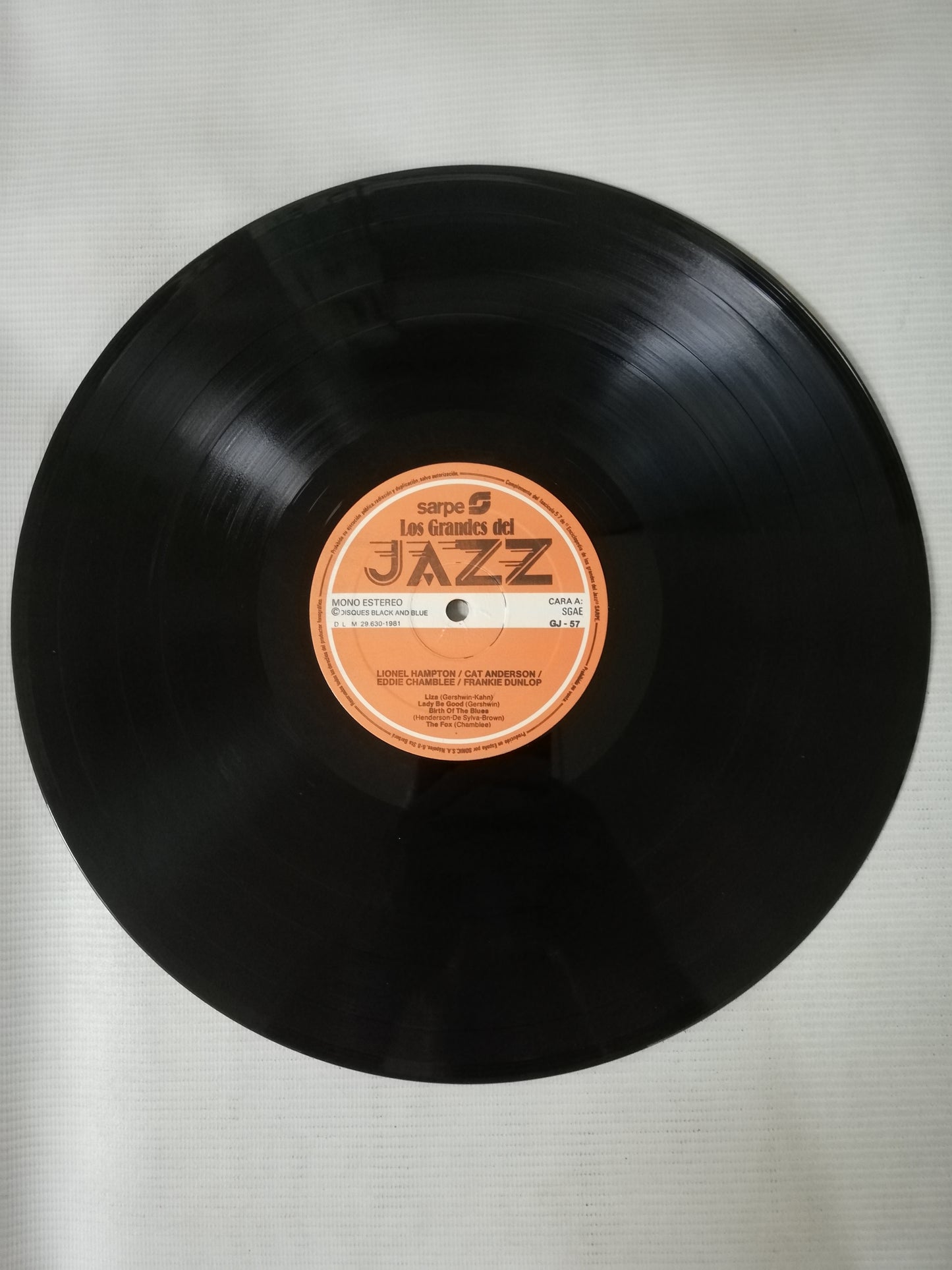 LP LIONEL HAMPTON / CAT ANDERSON / EDDIE CHAMBLEE / FRANKIE DUNLOP - LOS GRANDES DEL JAZZ VOL. 57