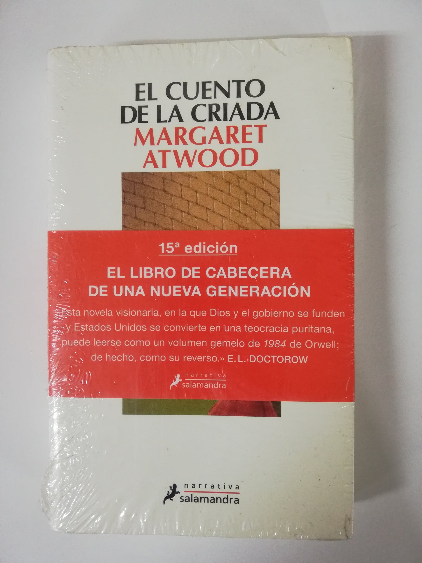 EL CUENTO DE LA CRIADA - MARGARET ATWOOD