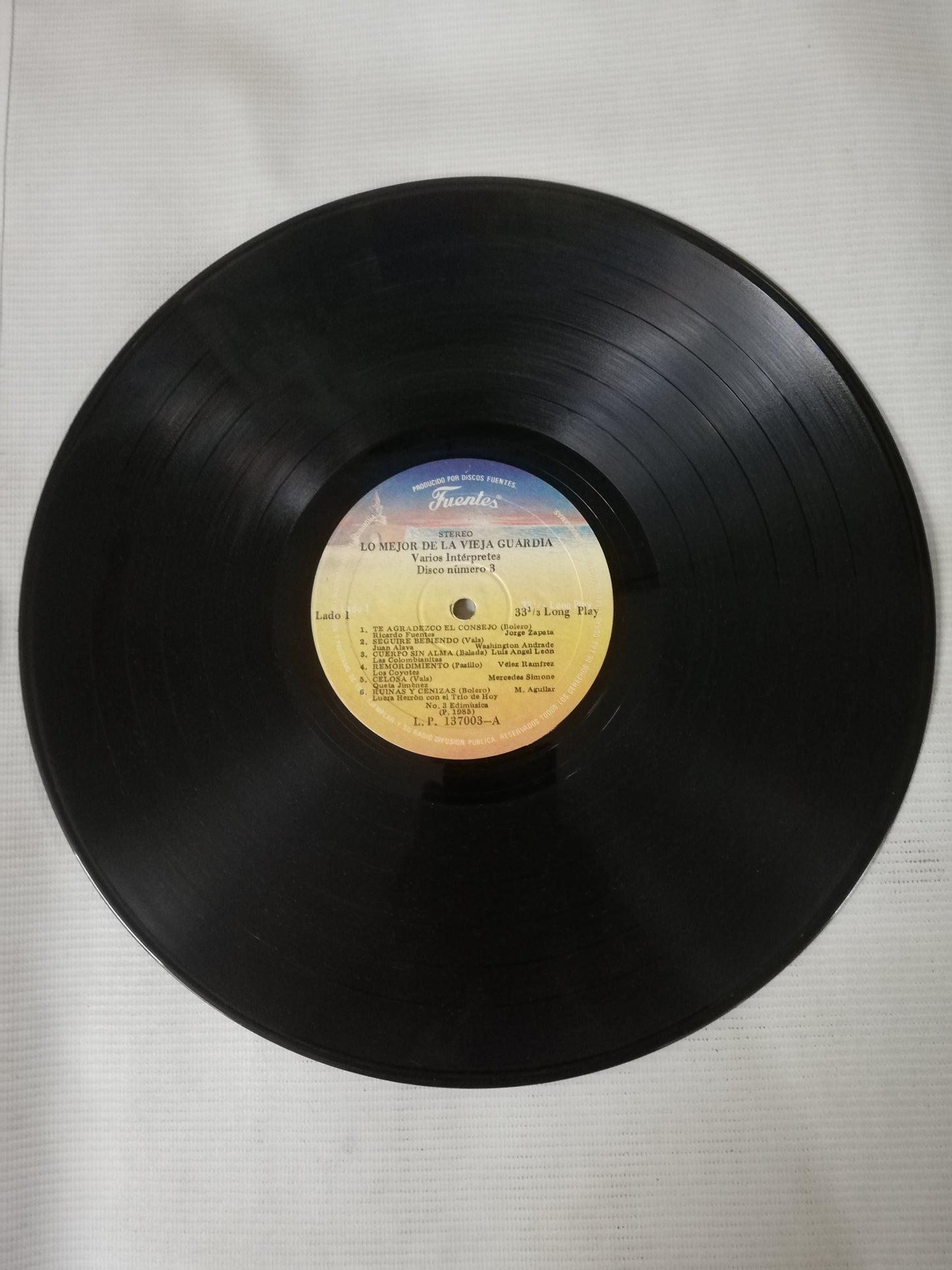 LP LO MEJOR DE LA VIEJA GUARDIA - VARIOS INTÉRPRETES POPULARES - VINYL X 3