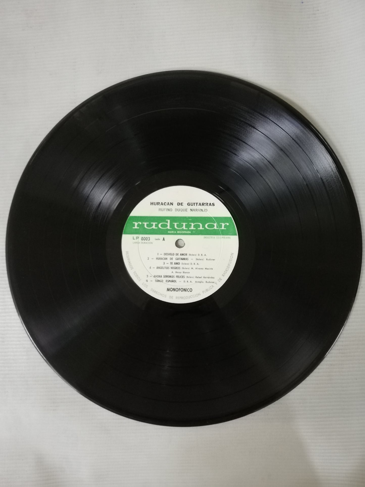 LP RUFINO DUQUE NARANJO - HURACÁN DE GUITARRAS