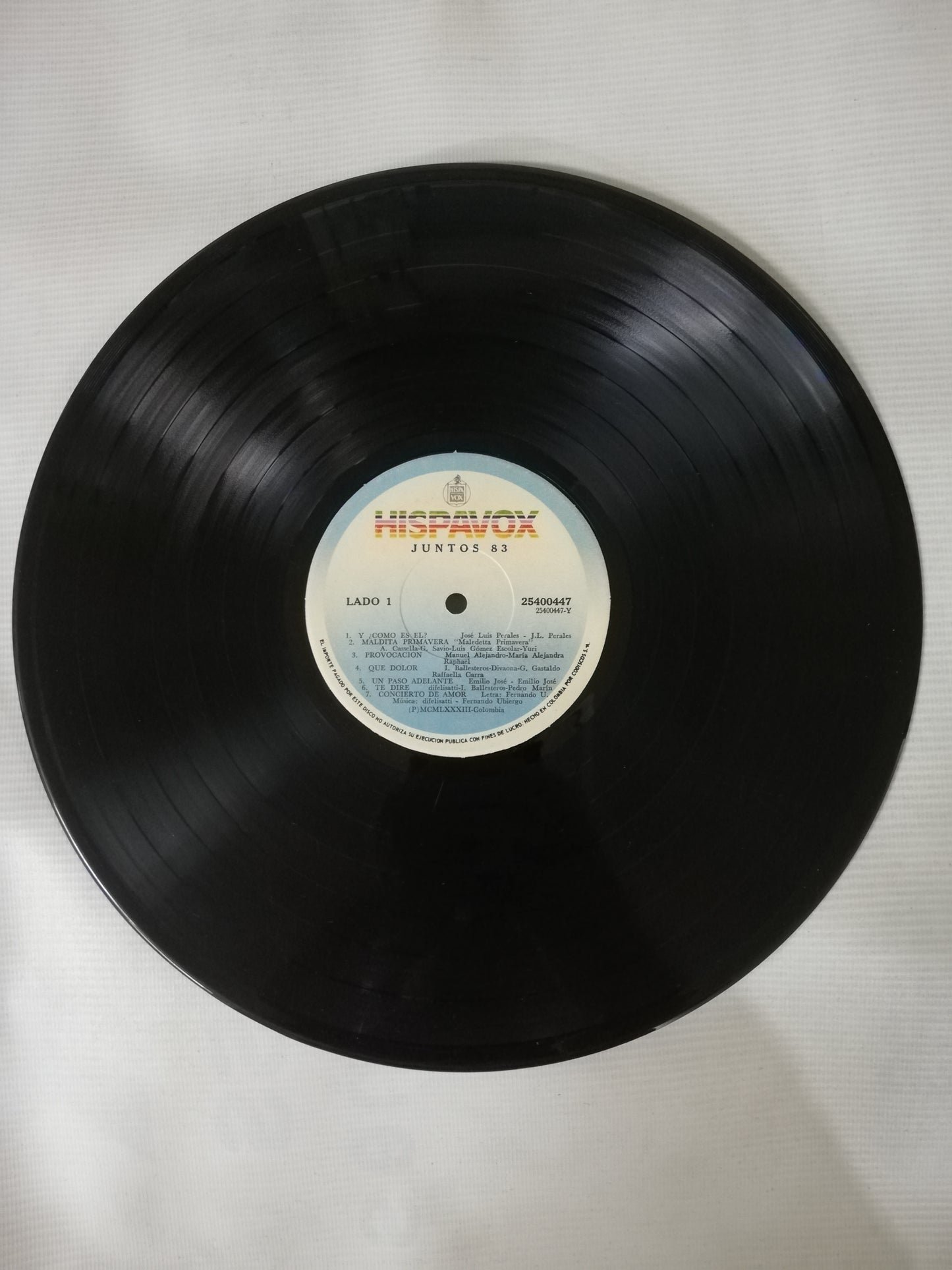 LP JUNTOS ´83 - VARIOS INTÉRPRETES