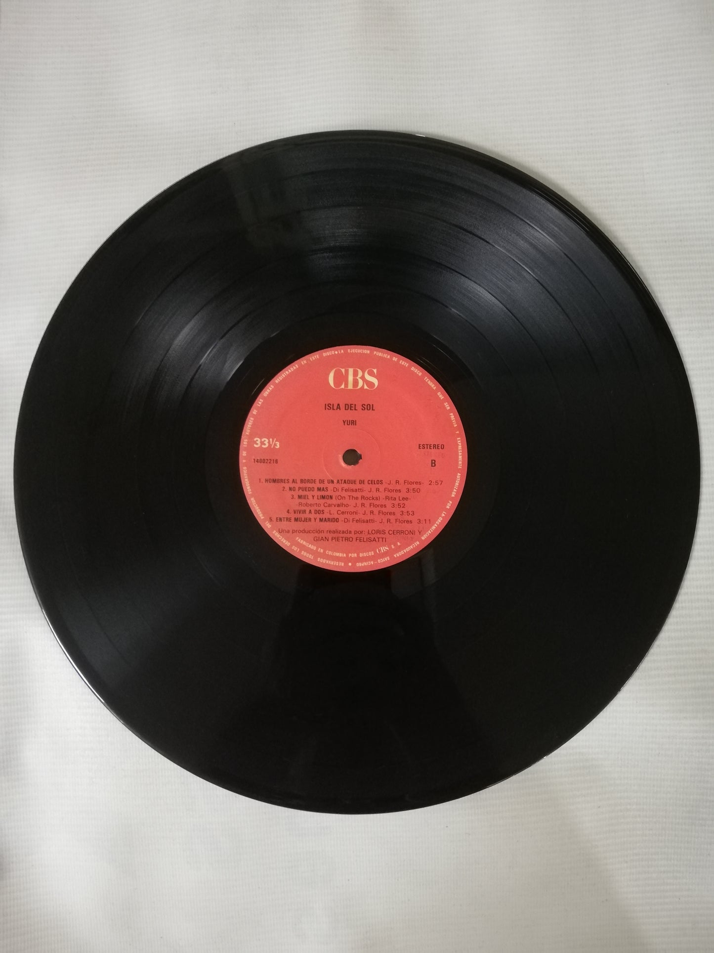 LP YURI - ISLA DEL SOL