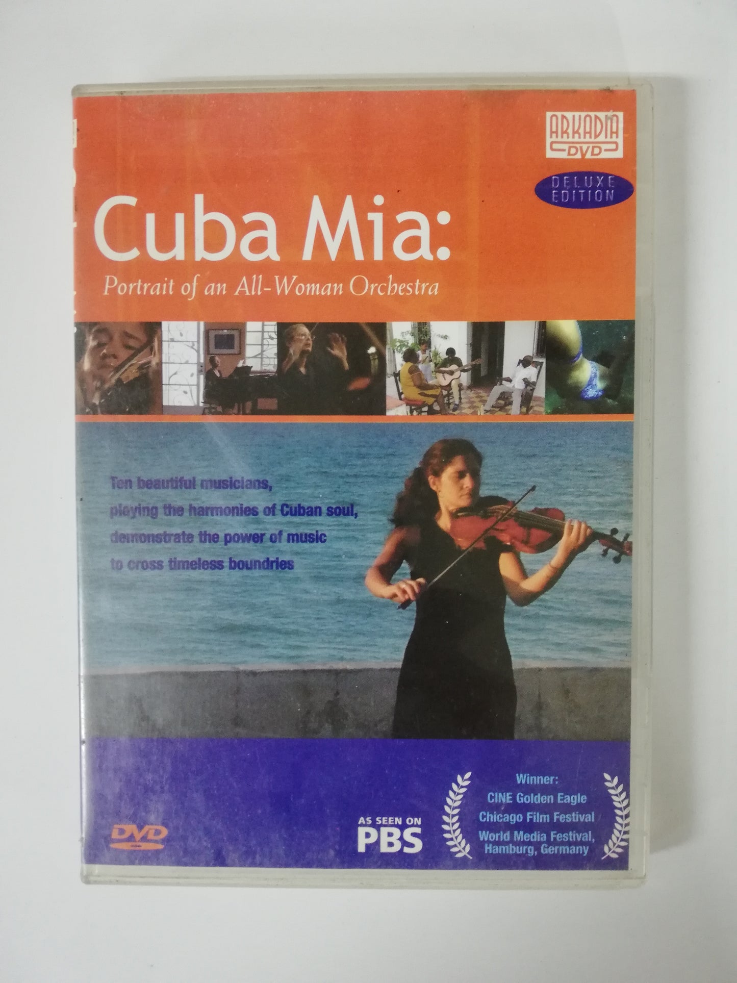 DVD CUBA MÍA: PORTRAIT OF AN ALL - WOMAN ORCHESTRA