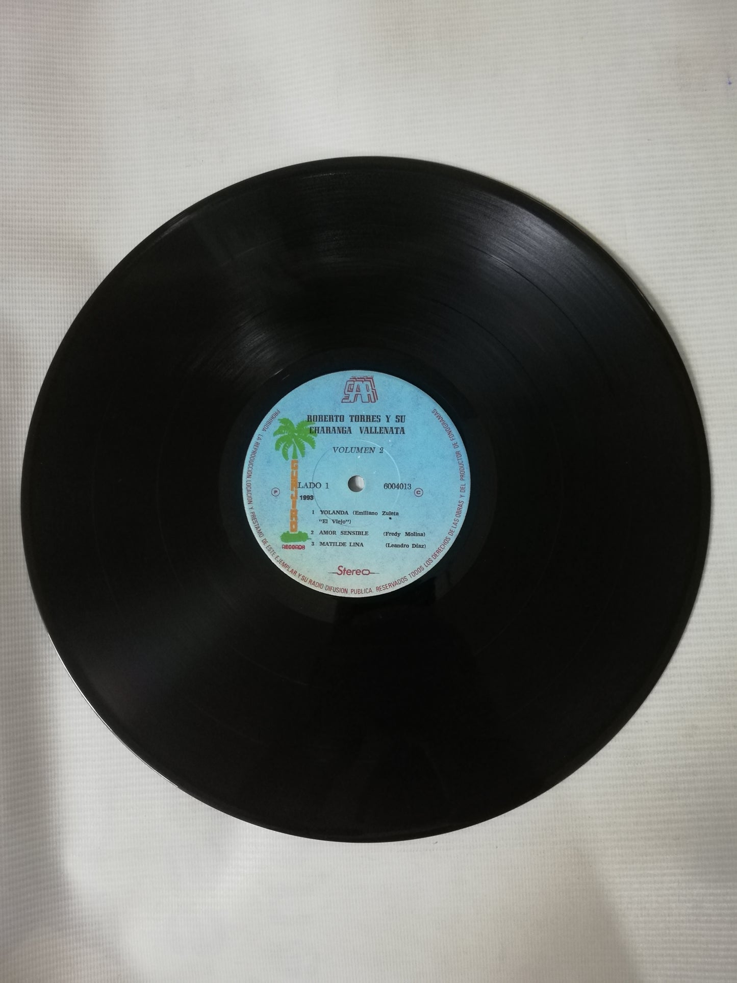 LP ROBERTO TORRES Y SU CHARANGA VALLENATA - ROBERTO TORRES Y SU CHARANGA VALLENATA VOL. 2