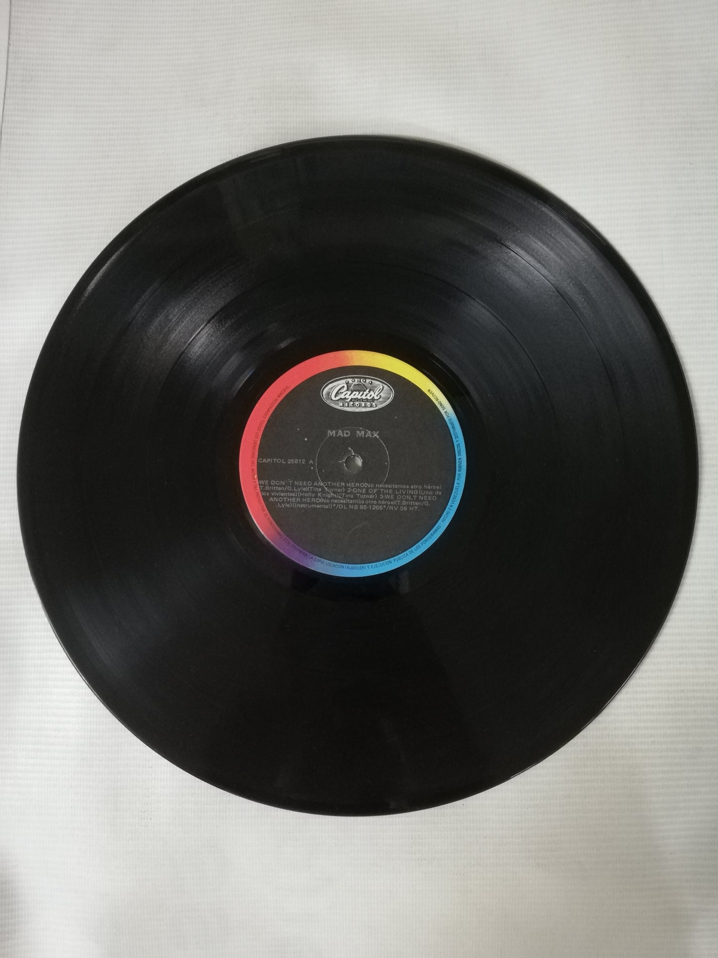 LP MAD MAX BEYOND THUNDERDOME - ORIGINAL MOTION PICTURE SOUNDTRACK