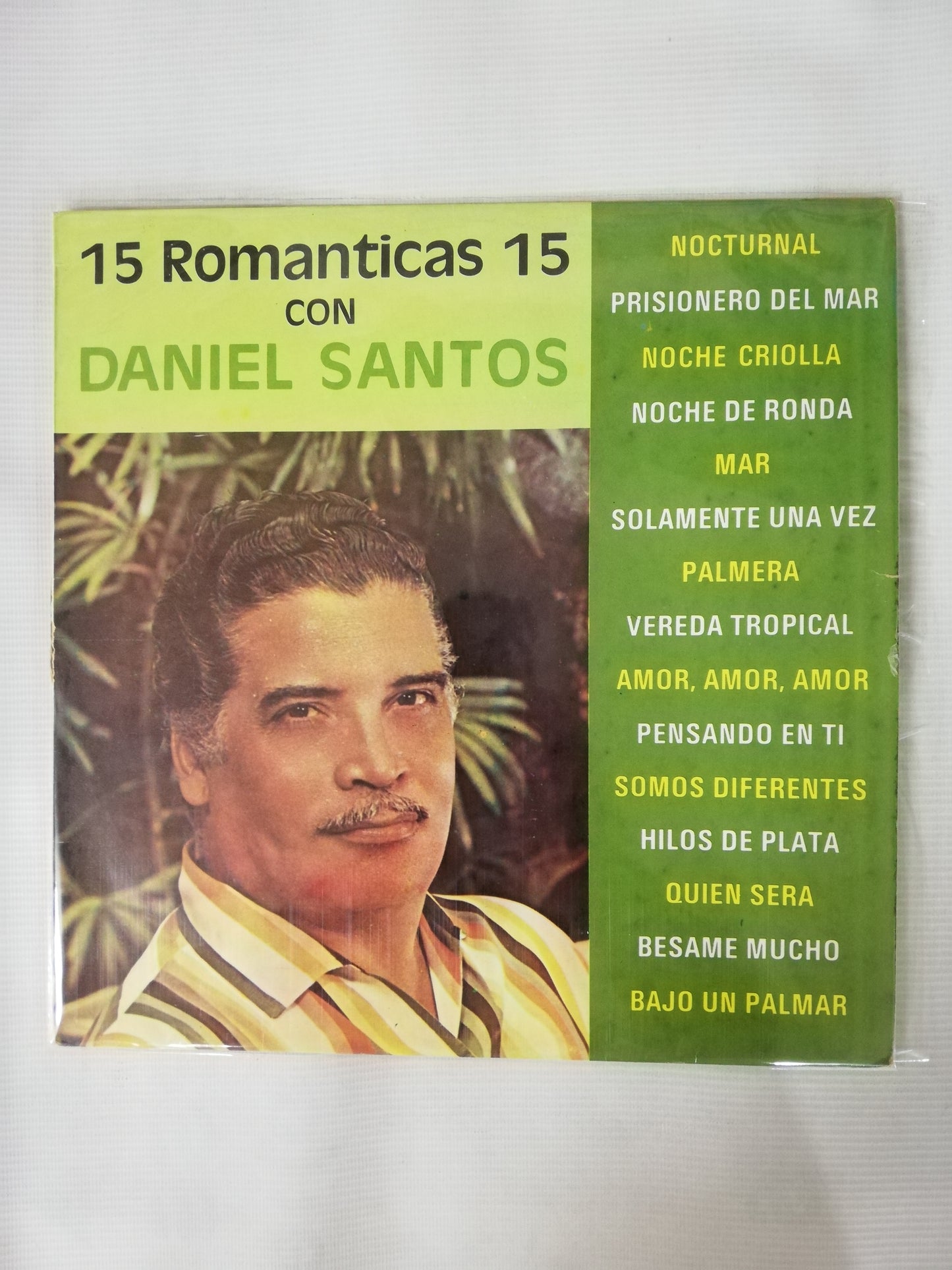 LP DANIEL SANTOS - 15 ROMÁNTICAS CON DANIEL SANTOS